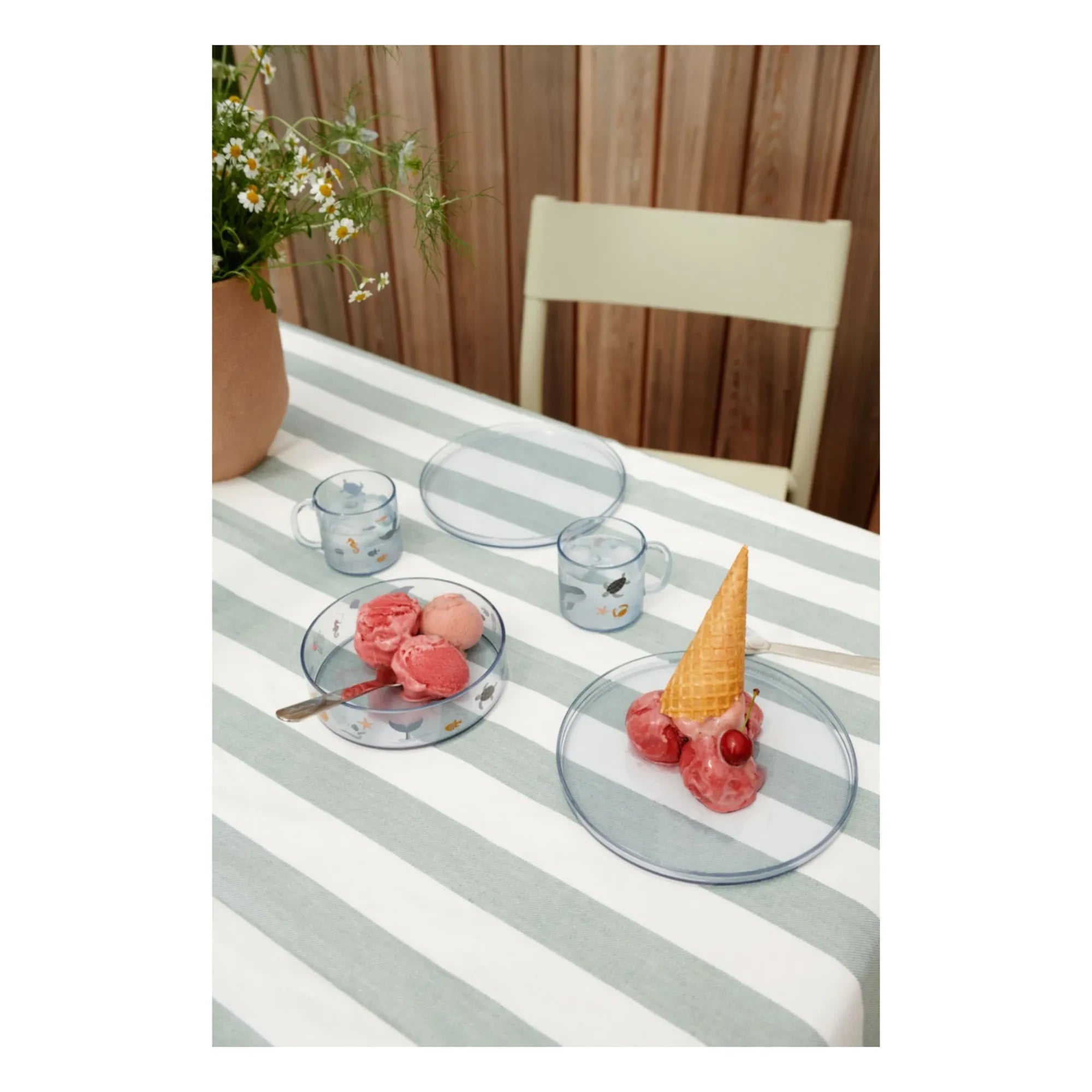Liewood - Tritan Silver Dinnerware Set | Marine Life / Sand