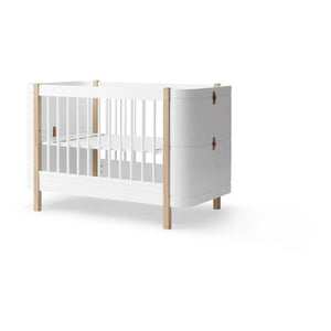 Oliver Furniture - Oak Wooden Mini+ Crib, excluding junior kit