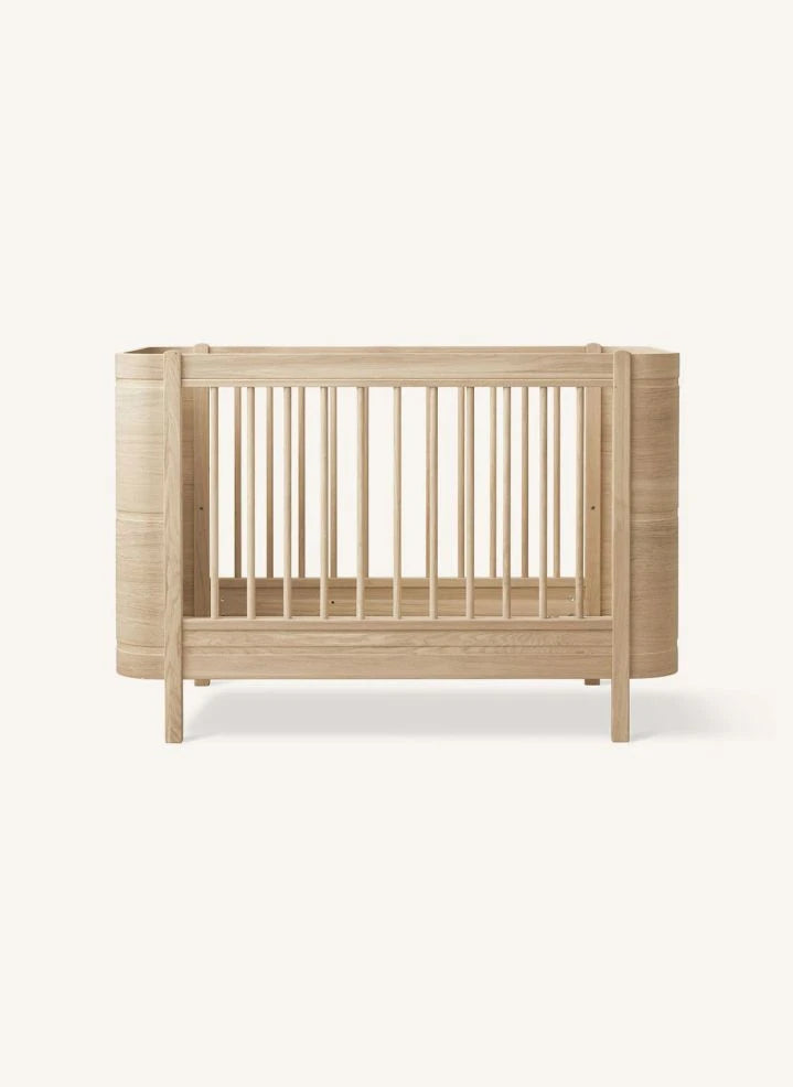 Oliver Furniture - Junior Conversion Kit for Wood Mini+ Cribs | Oak