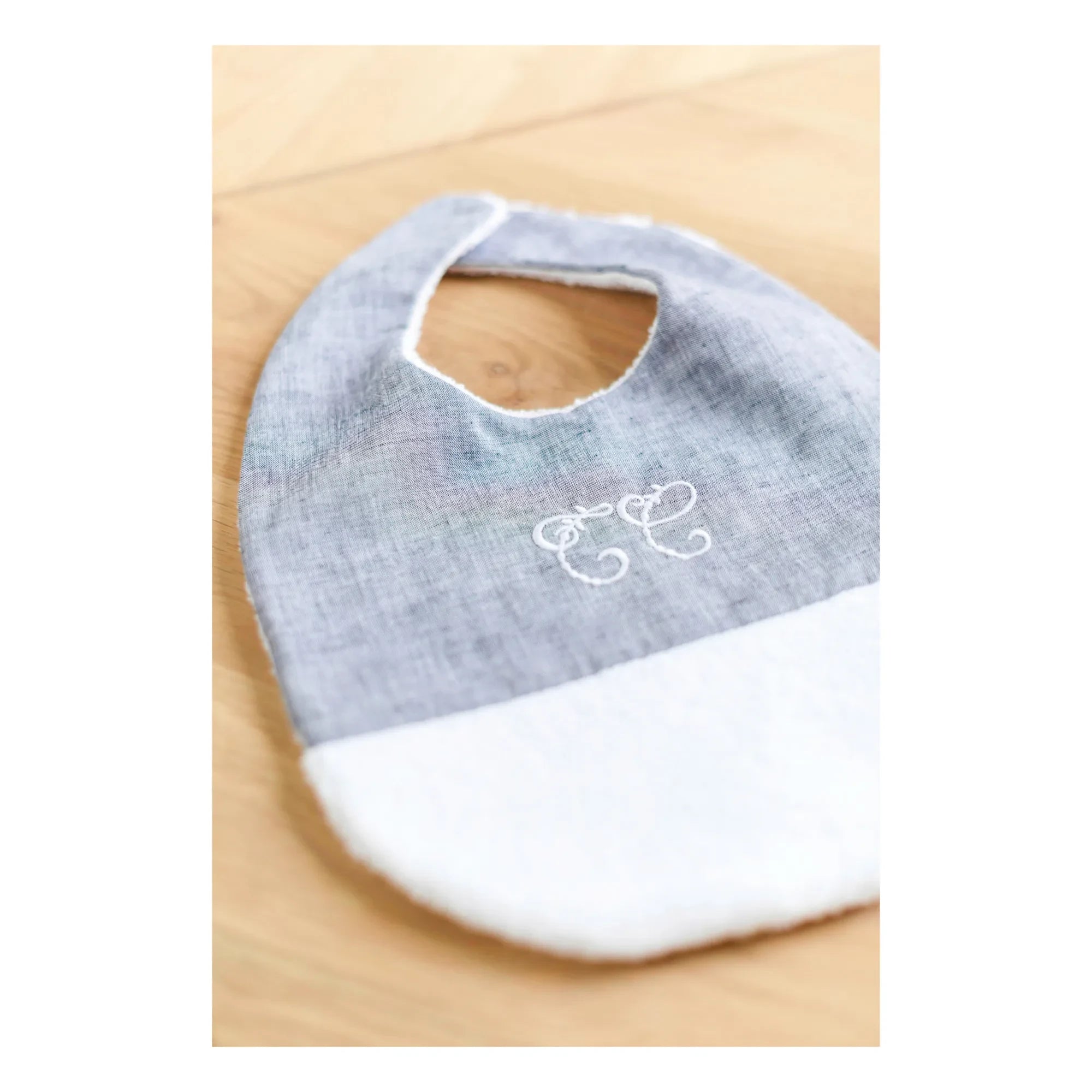 Tartine et Chocolat - Leaf Bib | Navy Blue