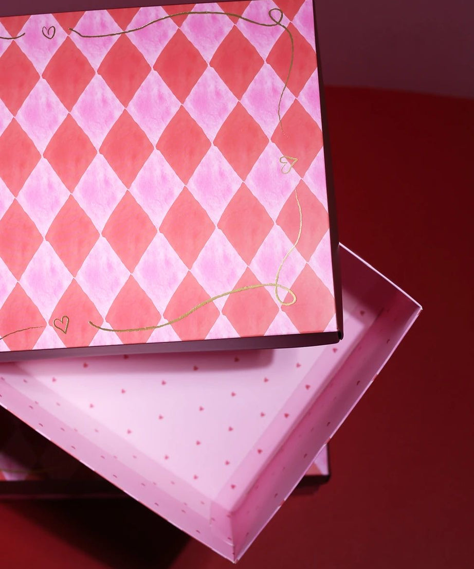 Dinossi - Pink Checkered Gift Box