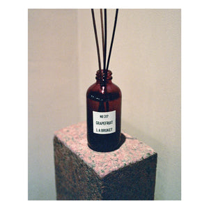 L:A BRUKET - Grapefruit Home Diffuser - 200 ml | Clear