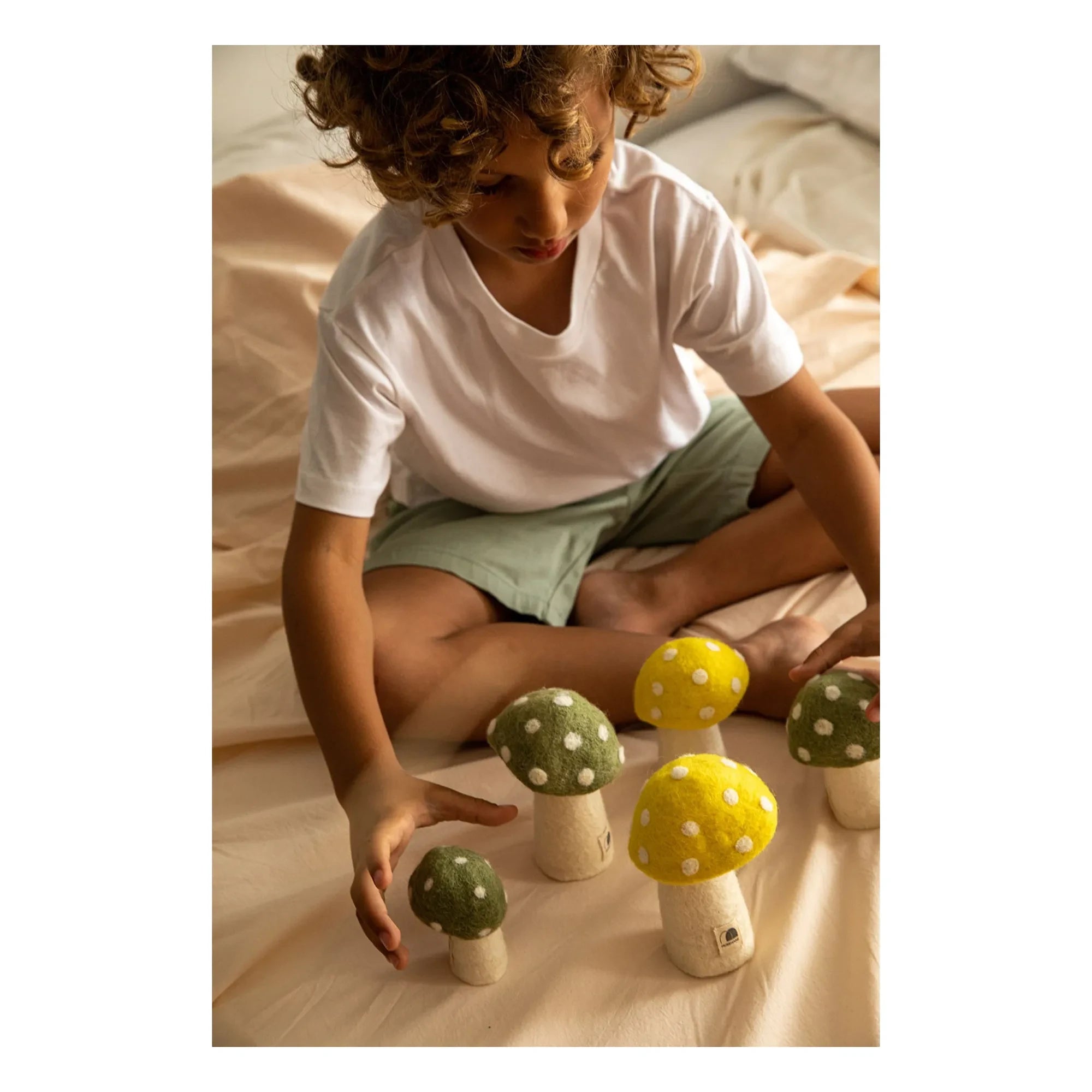 Muskhane - Dotty Felt Mushrooms - Set of 3 | Yellow