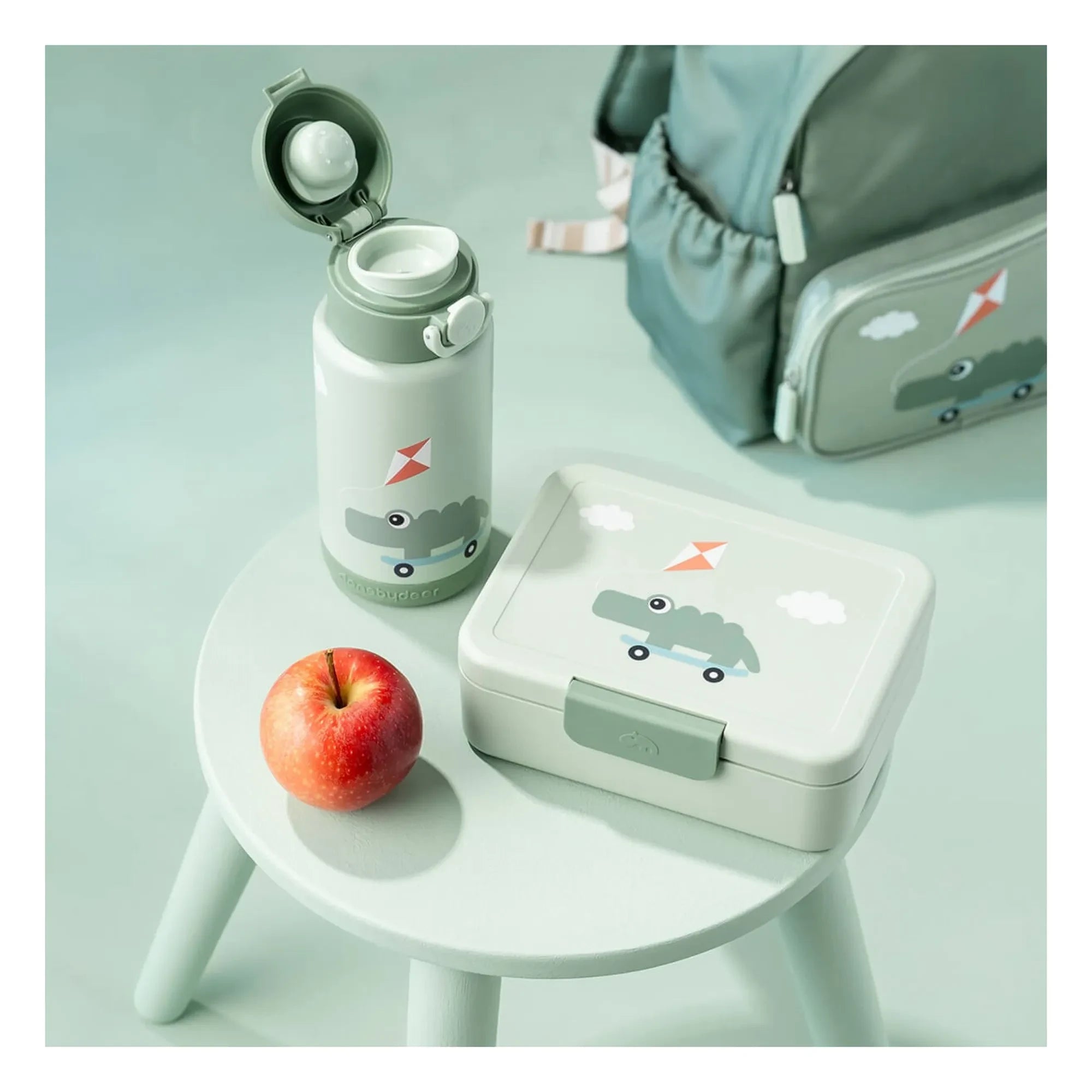 Done by deer - Oyun Alanı yalıtımlı su şişesi | Yeşil