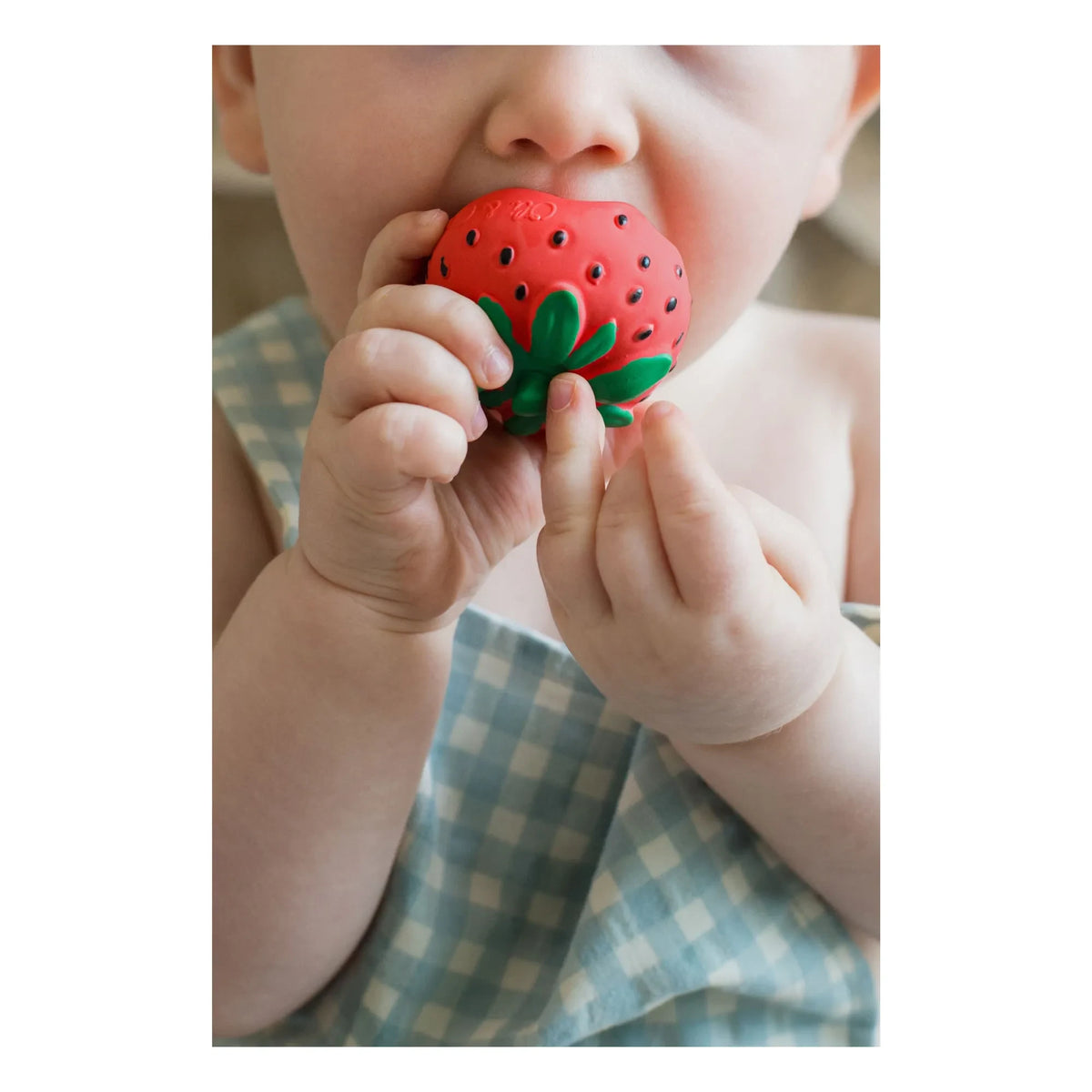 Oli & Carol - Sweetie Strawberry Teething Toy