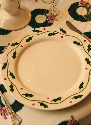 Anna + Nina - Holly Plate | White