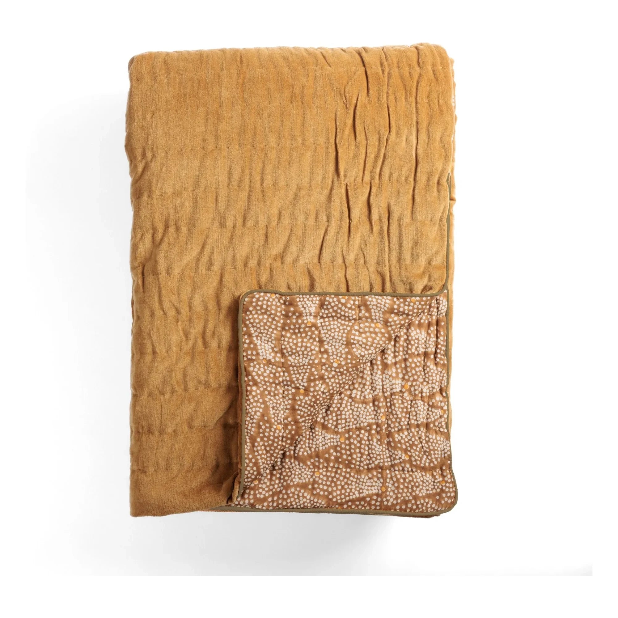 Le Monde Sauvage - Reiko Ochre Velvet Bedspread