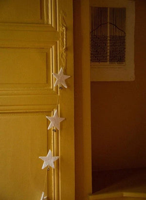 Muskhane - “Shooting Stars” Felt Ornament Garland | Ecru