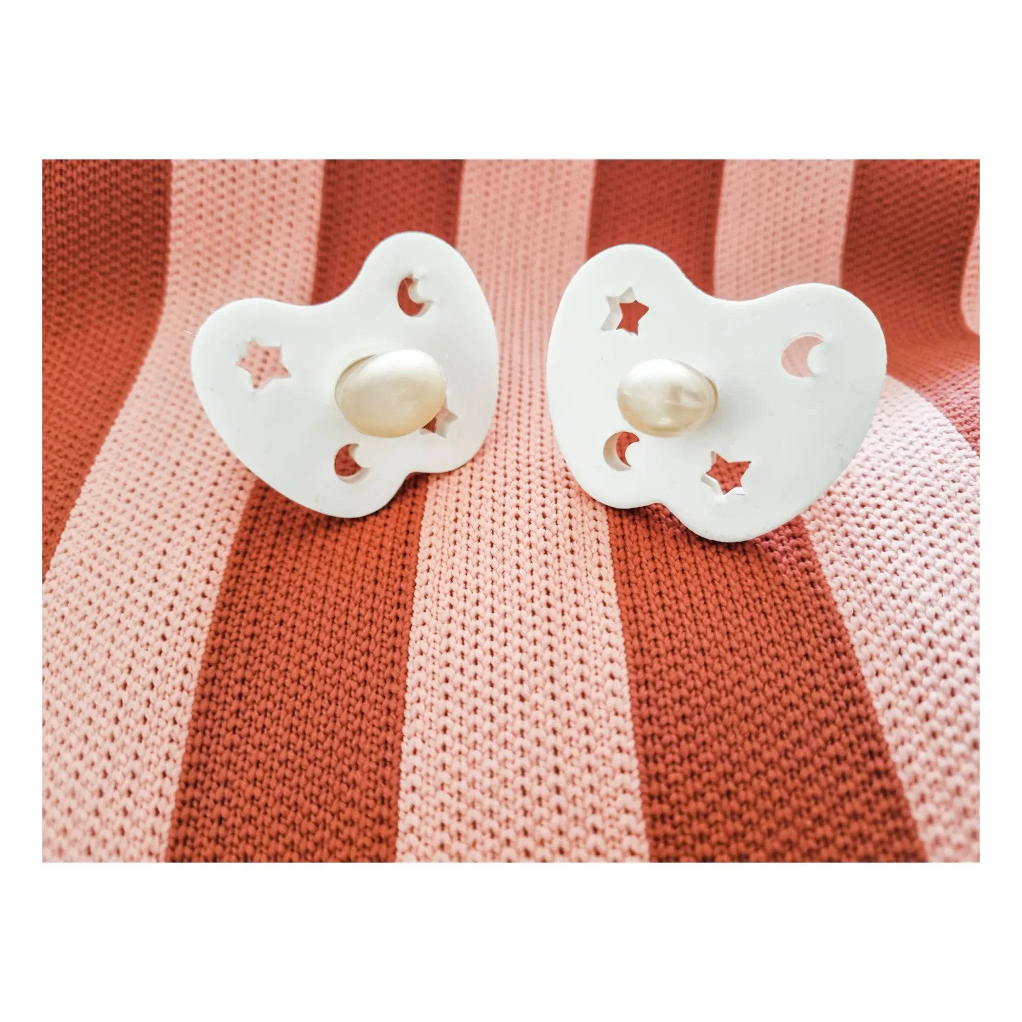 Hevea - Natural Rubber Pacifiers - Set of 2 | Light Gray