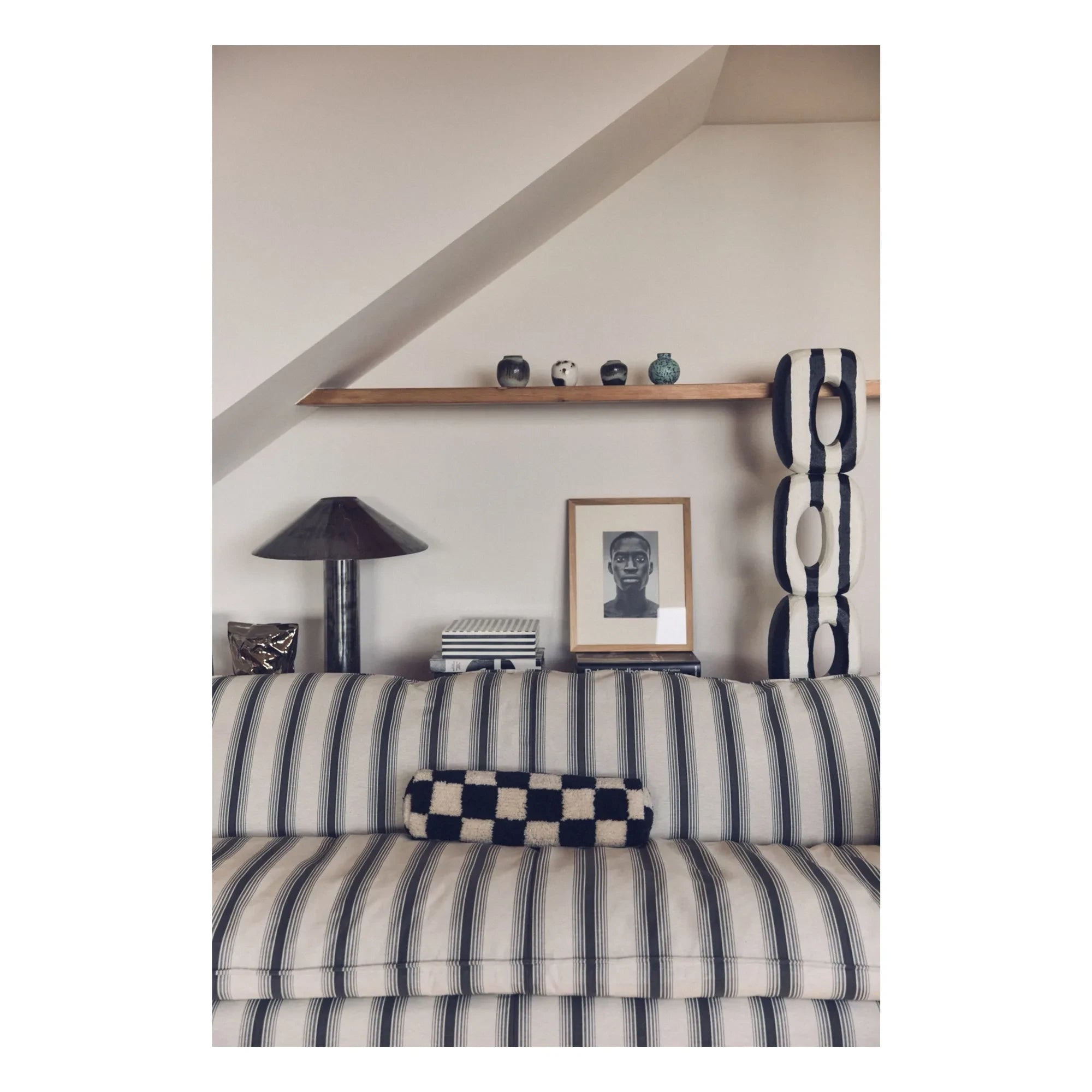 HKliving - Nomad 2-Person Striped Sofa | Chalk