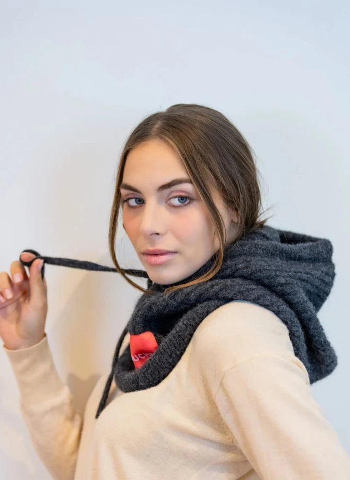 K'puche - Khira Alpaca Hoodie | Dark Gray