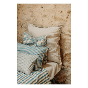 Le Monde Sauvage - Quilted Bedspread Cosmique Saint-Pétersbourg | Blue