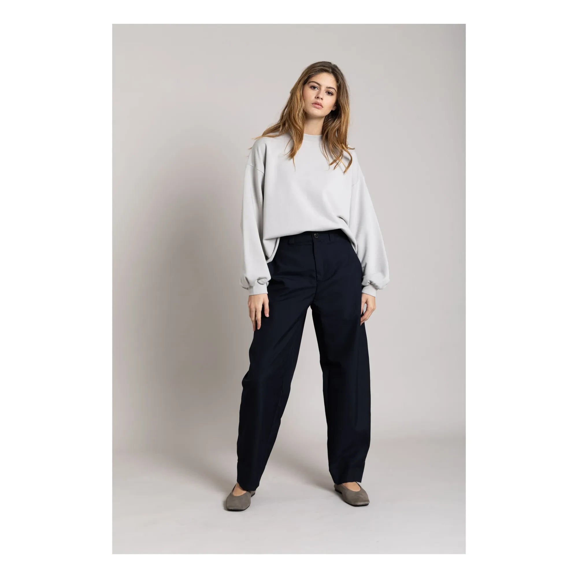 Smallable Woman - Bria Organic Cotton Sweatshirt | Pearl Gray