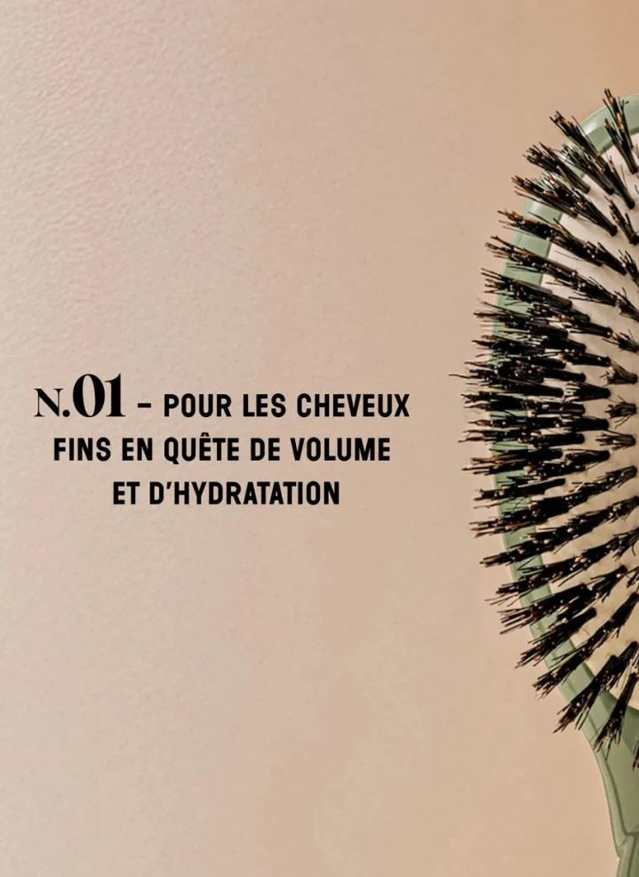 La Bonne Brosse - L'Universelle Hair Brush No. 01 - Care and Shine | Almond Green