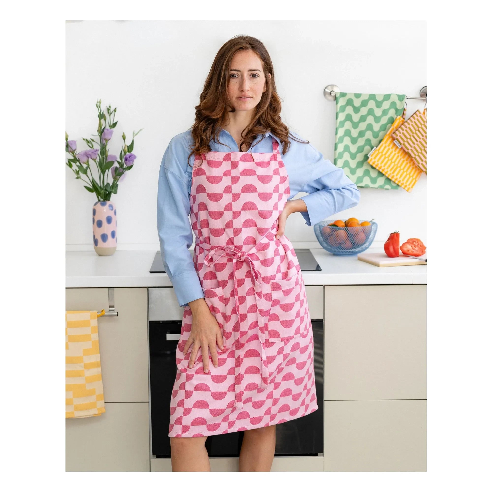 Tarta Gelatina - Cherry Flakes Bib | Pink