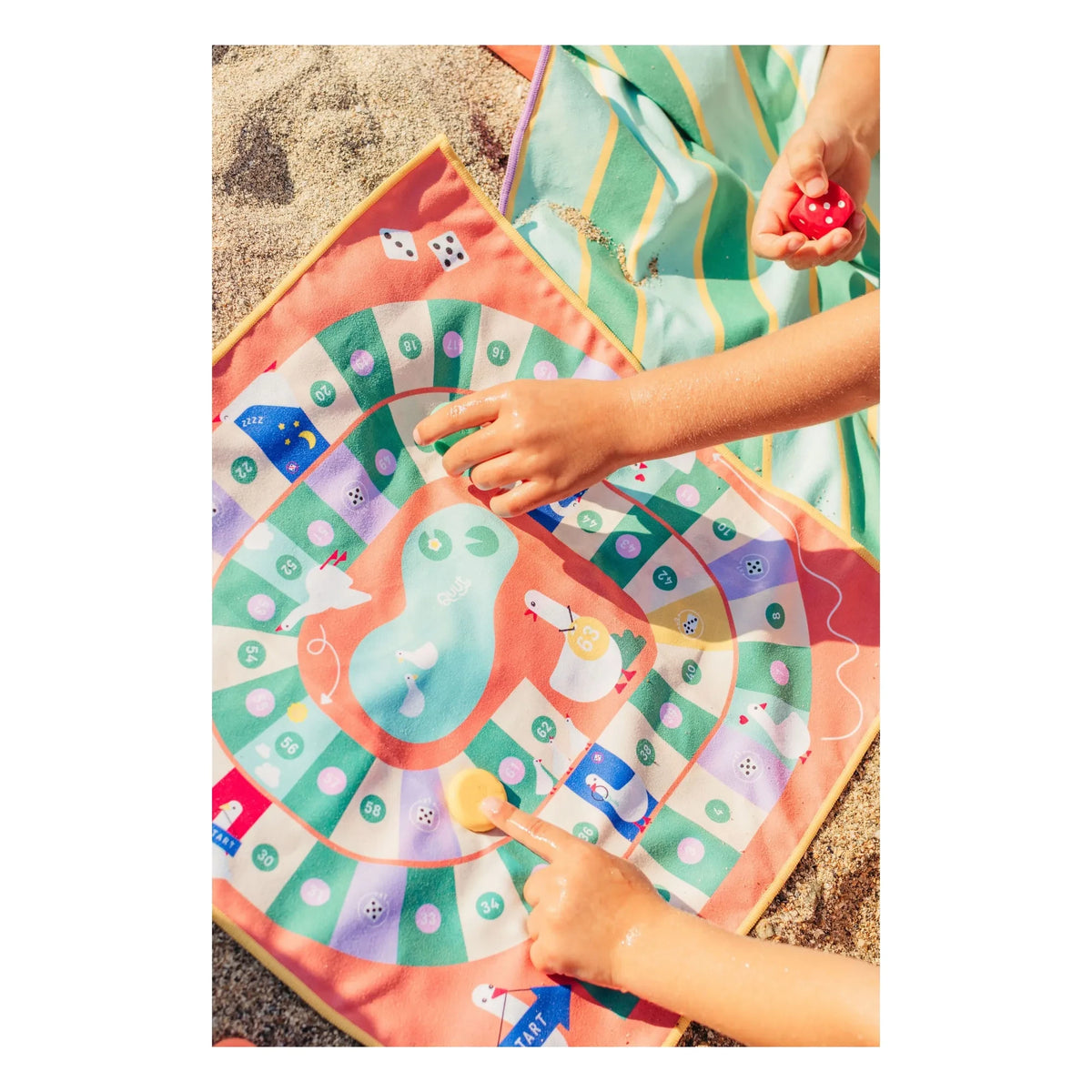 Quut - Petits Chevaux / XOXO Beach Game