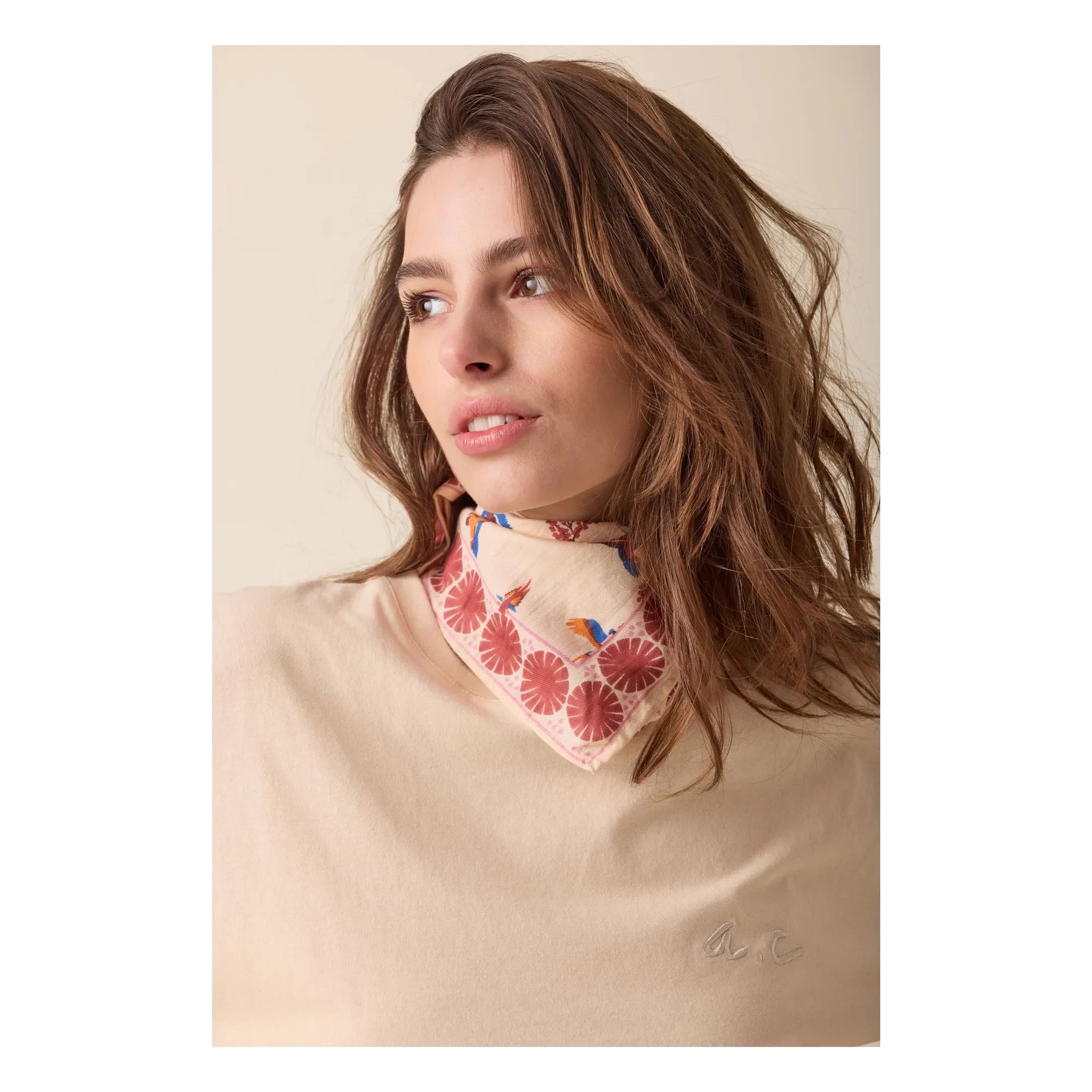 Apaches - Manika Small Scarf | Beige
