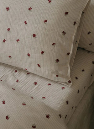 garbo&friends - Rose Hip Pillowcase