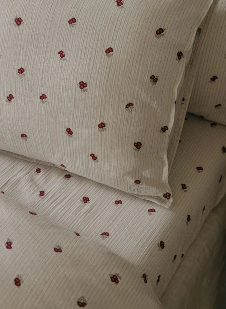 garbo&friends - Rose Hip Pillowcase