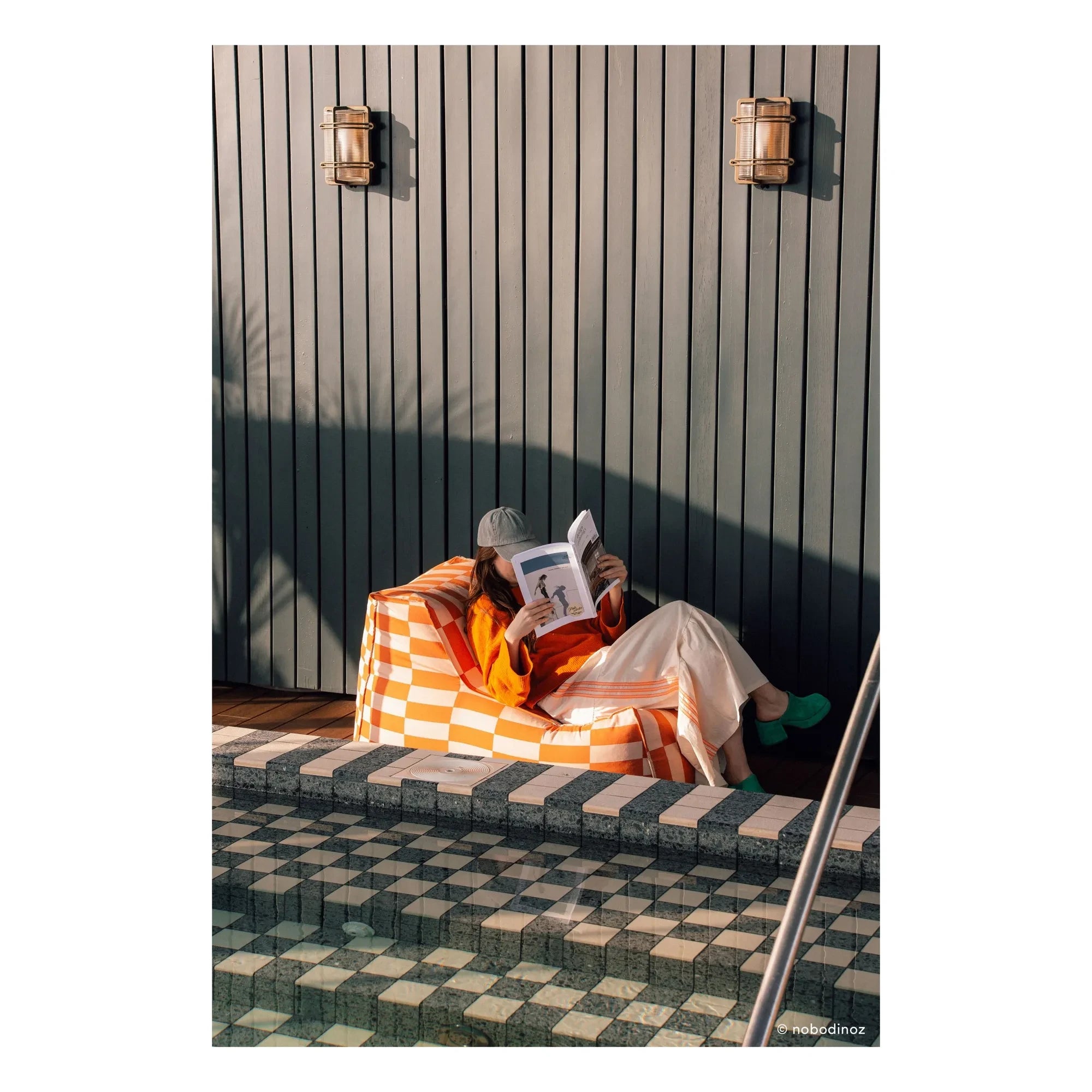 Nobodinoz - Matteo Tiles outdoor long pouf | Orange