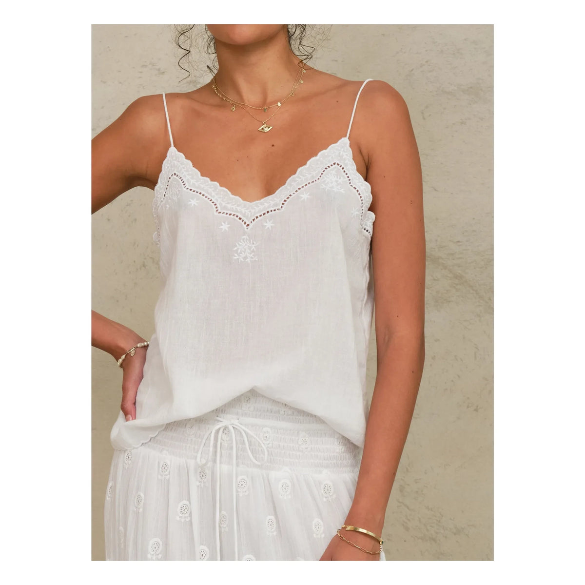 M.A.B.E. - Lyla Cotton Tank Top | White