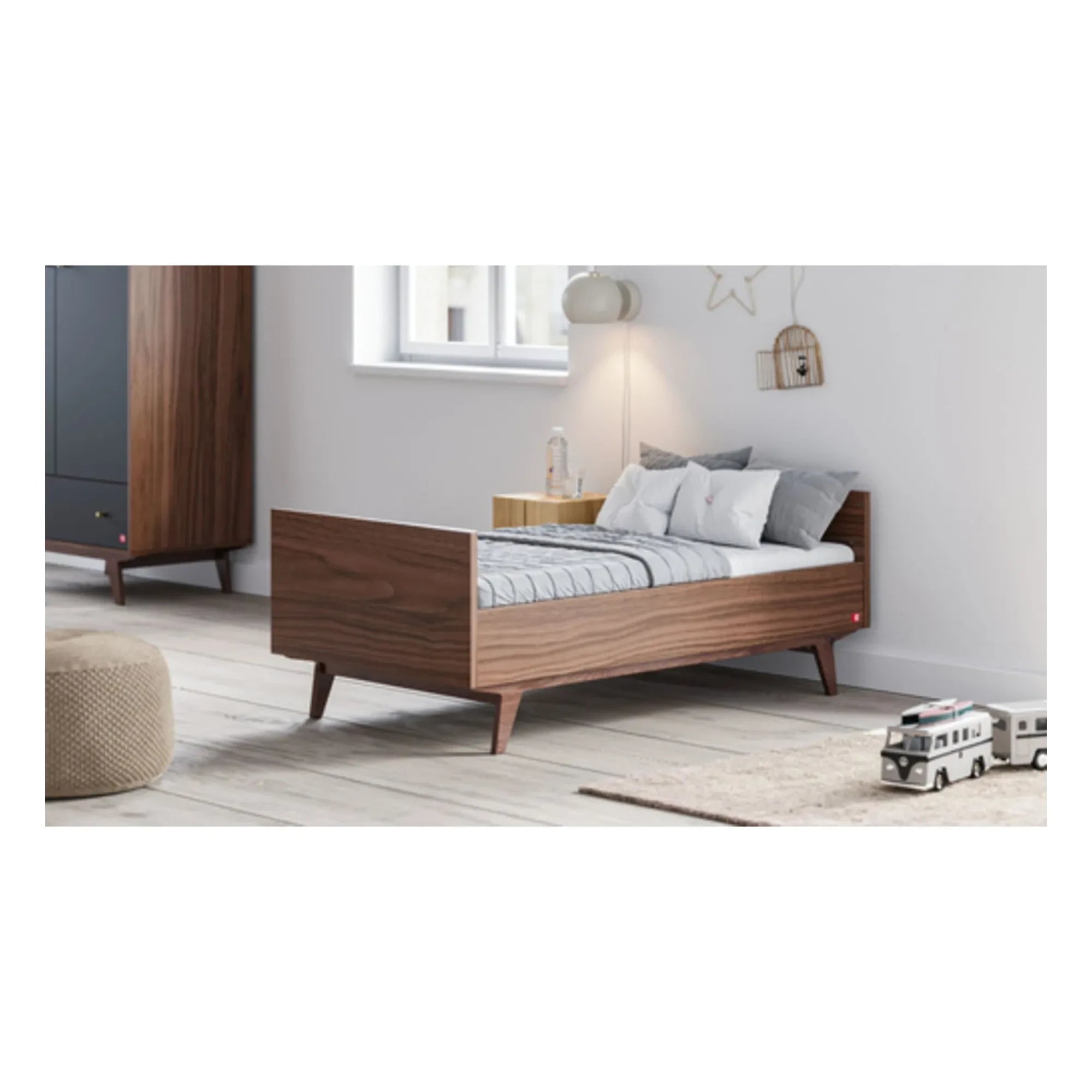 VOX - Mid II Growing Bed 70x140 | Walnut