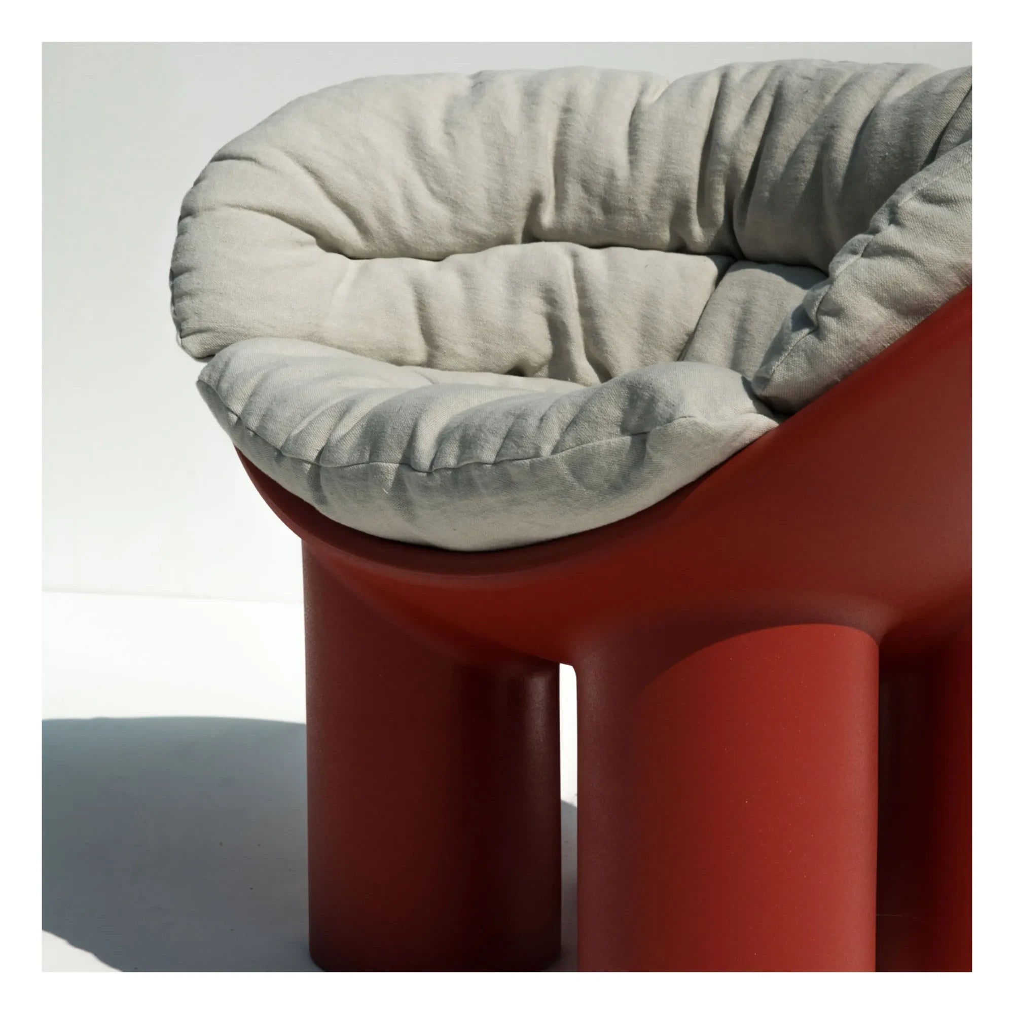 Driade - Roly Poly Armchair - Faye Toogood | Brick Red