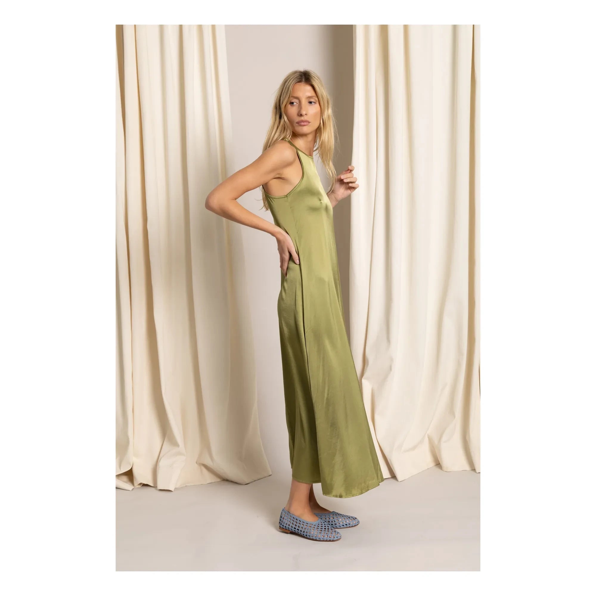 Smallable Woman - Zelie Satin Dress | Anise Green