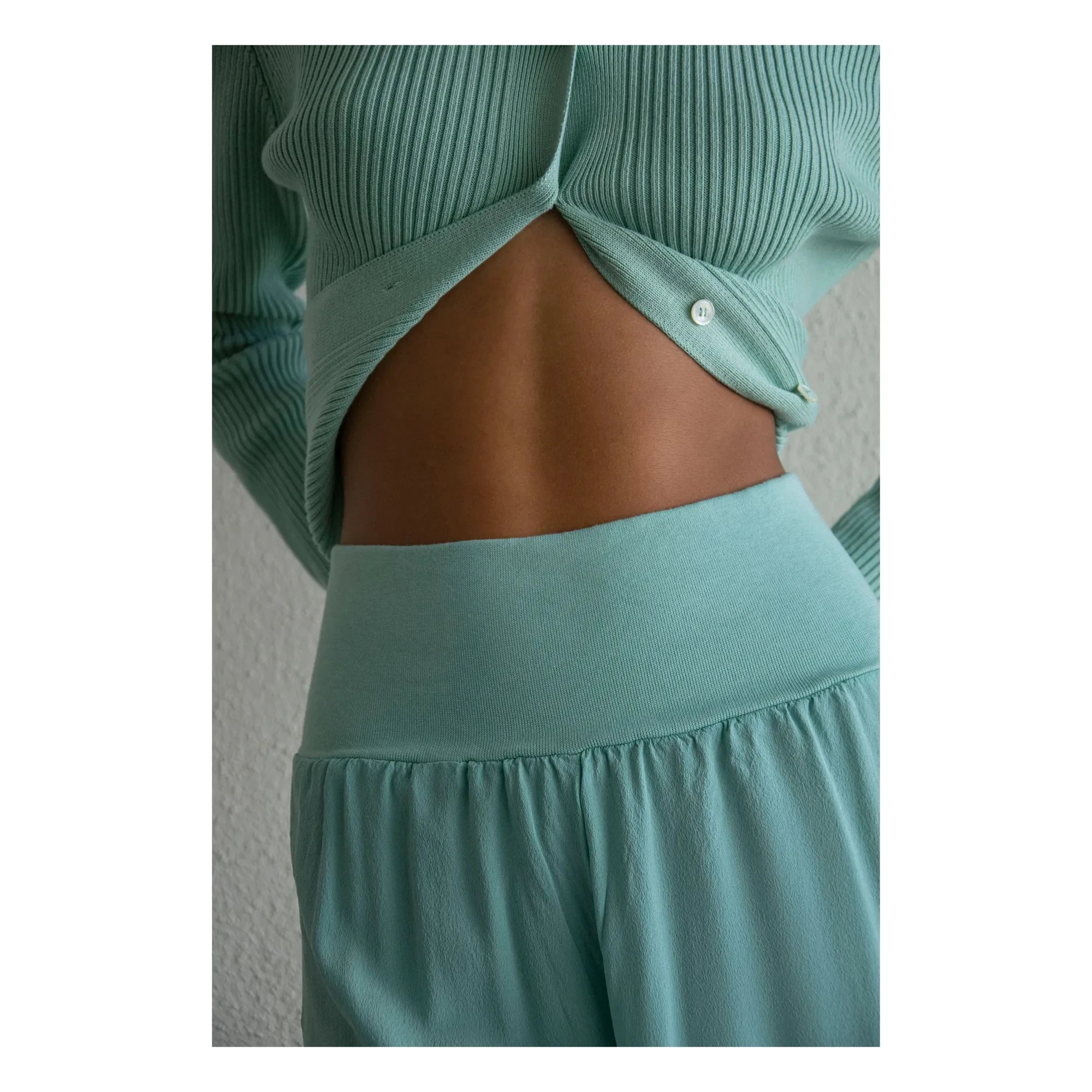 THEAVANT - Jazzdancer Silk Pants | Turquoise