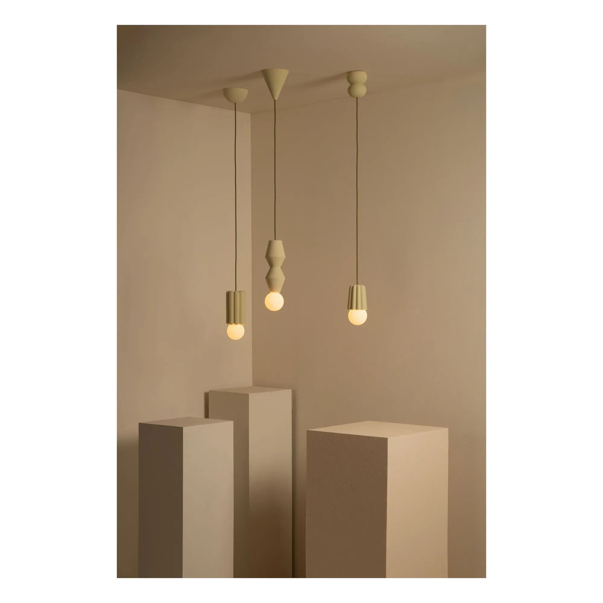 Schneid Studio - Plaster Ceramic Pendant Lamp | Pistachio Green