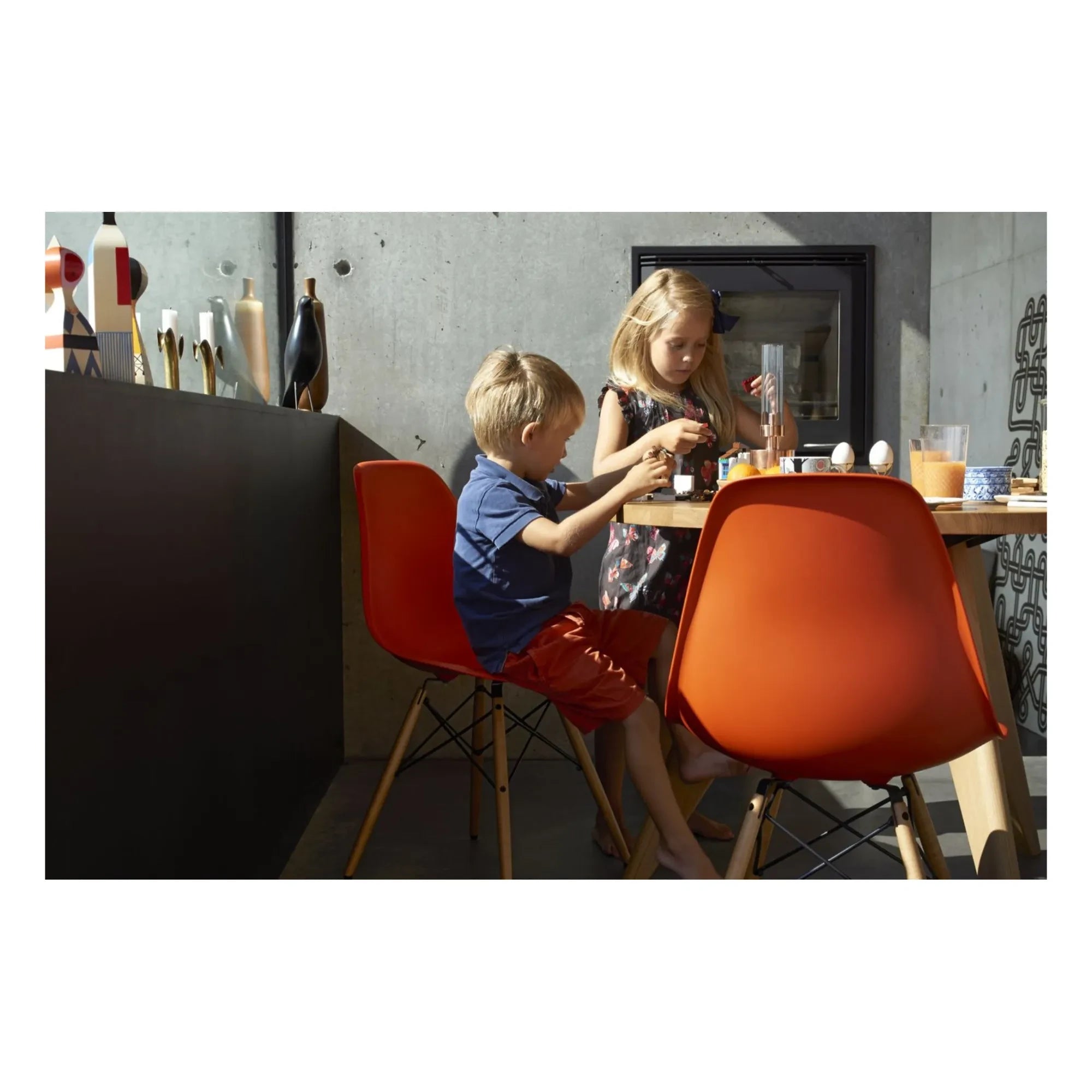 Vitra - DSW Plastic Chair - Maple Base - Charles & Ray Eames | Orange Rouille