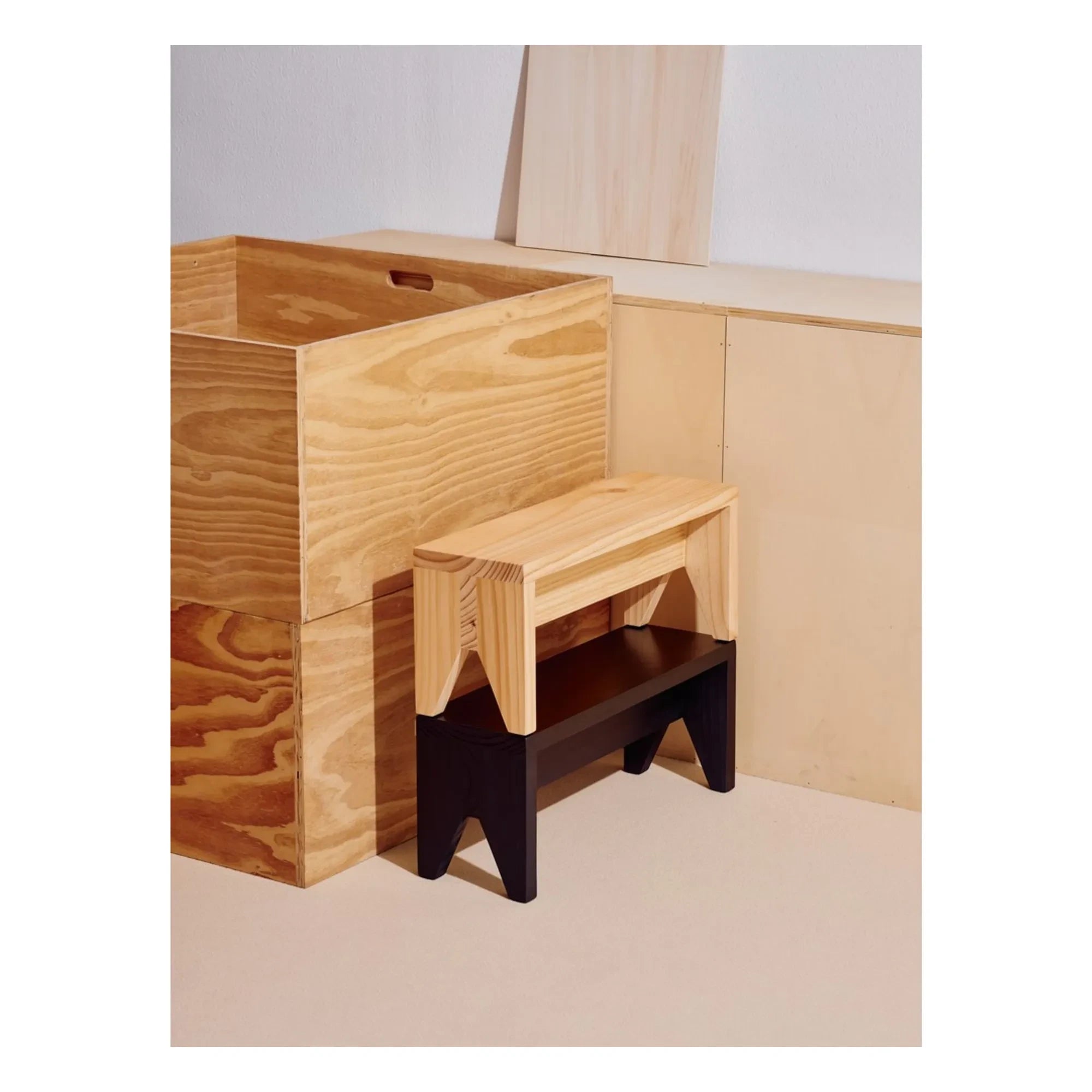 Hay - Manolito Stool