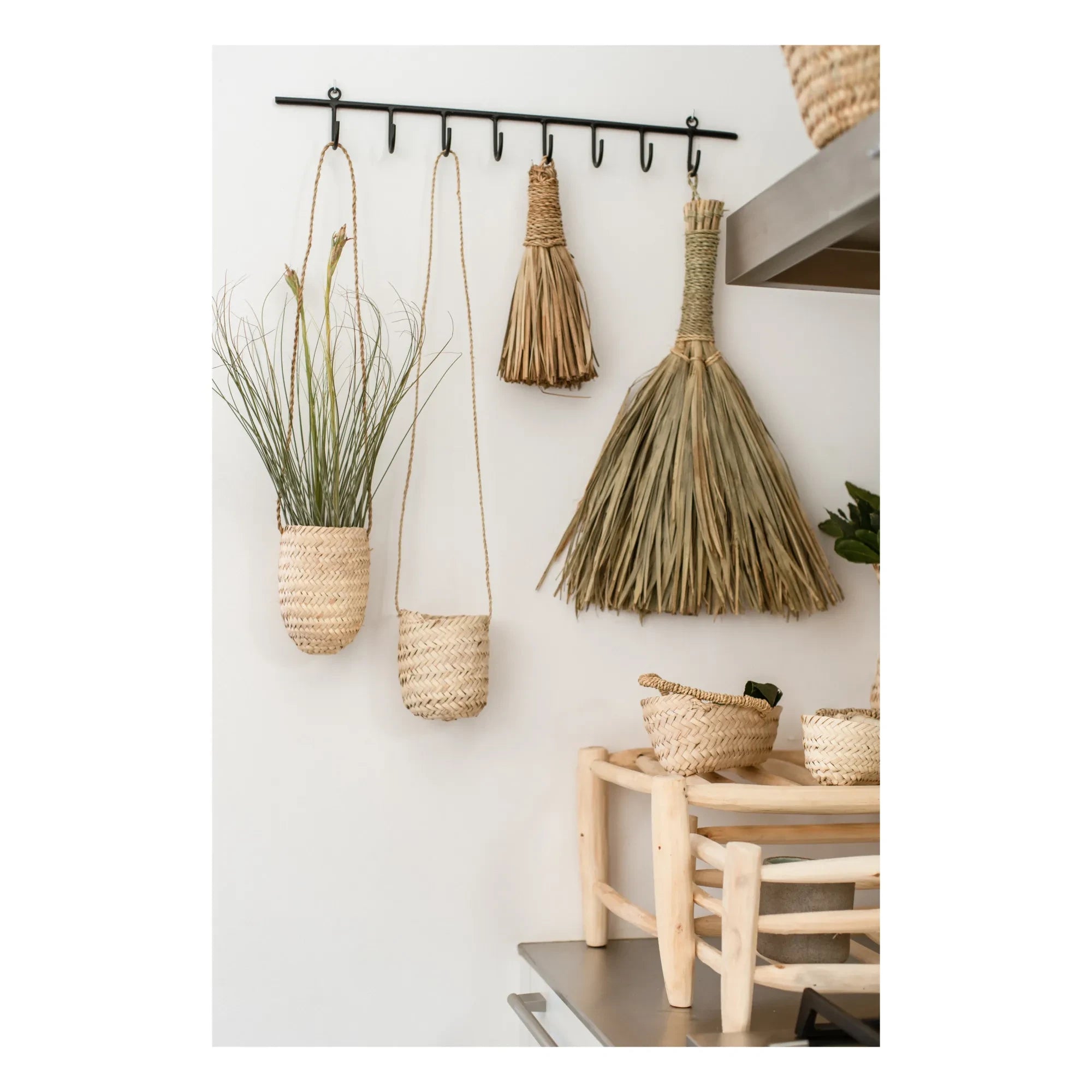 Cosydar - Eight Hook Hanger | Black