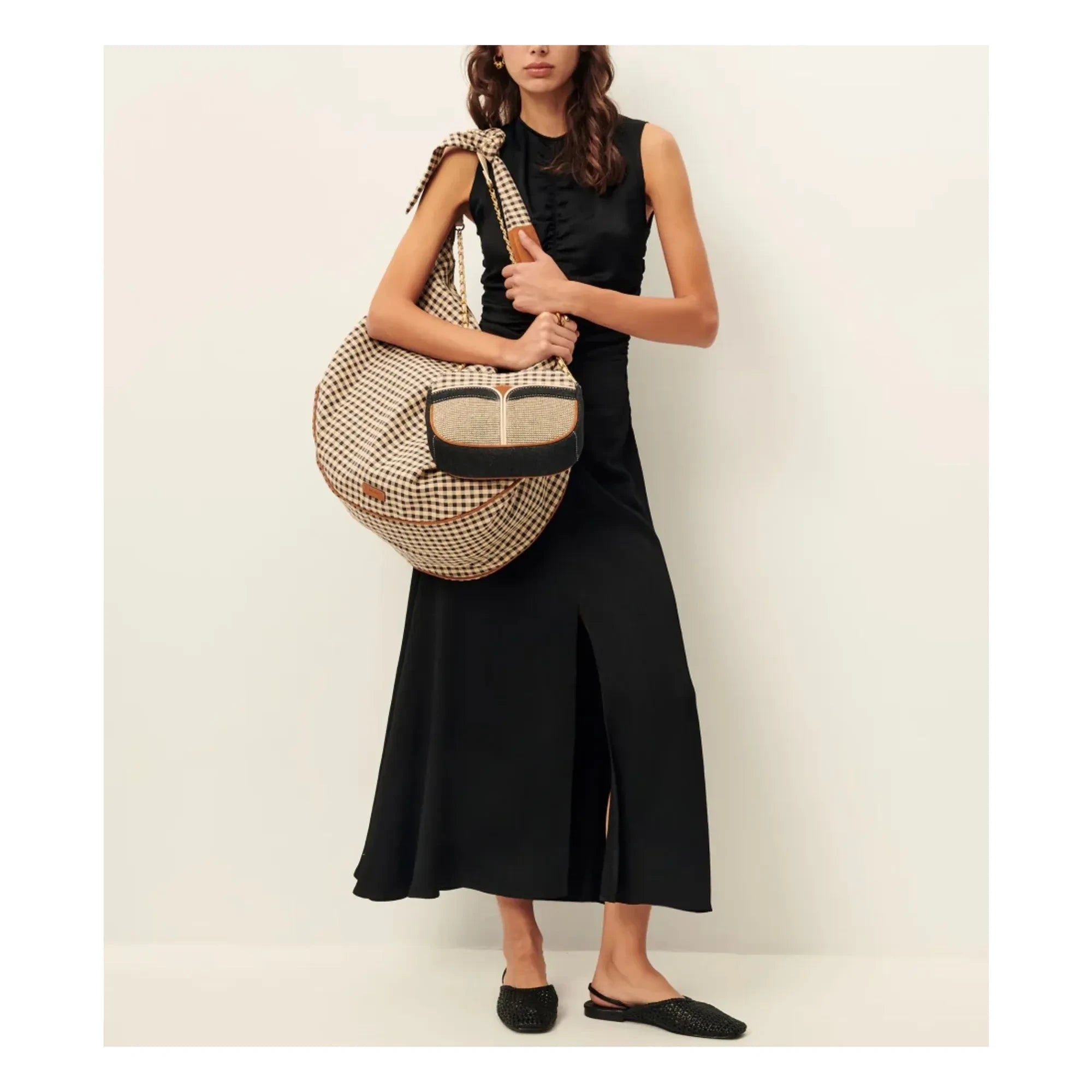 Sessùn - Vana Leather Sandals | Black