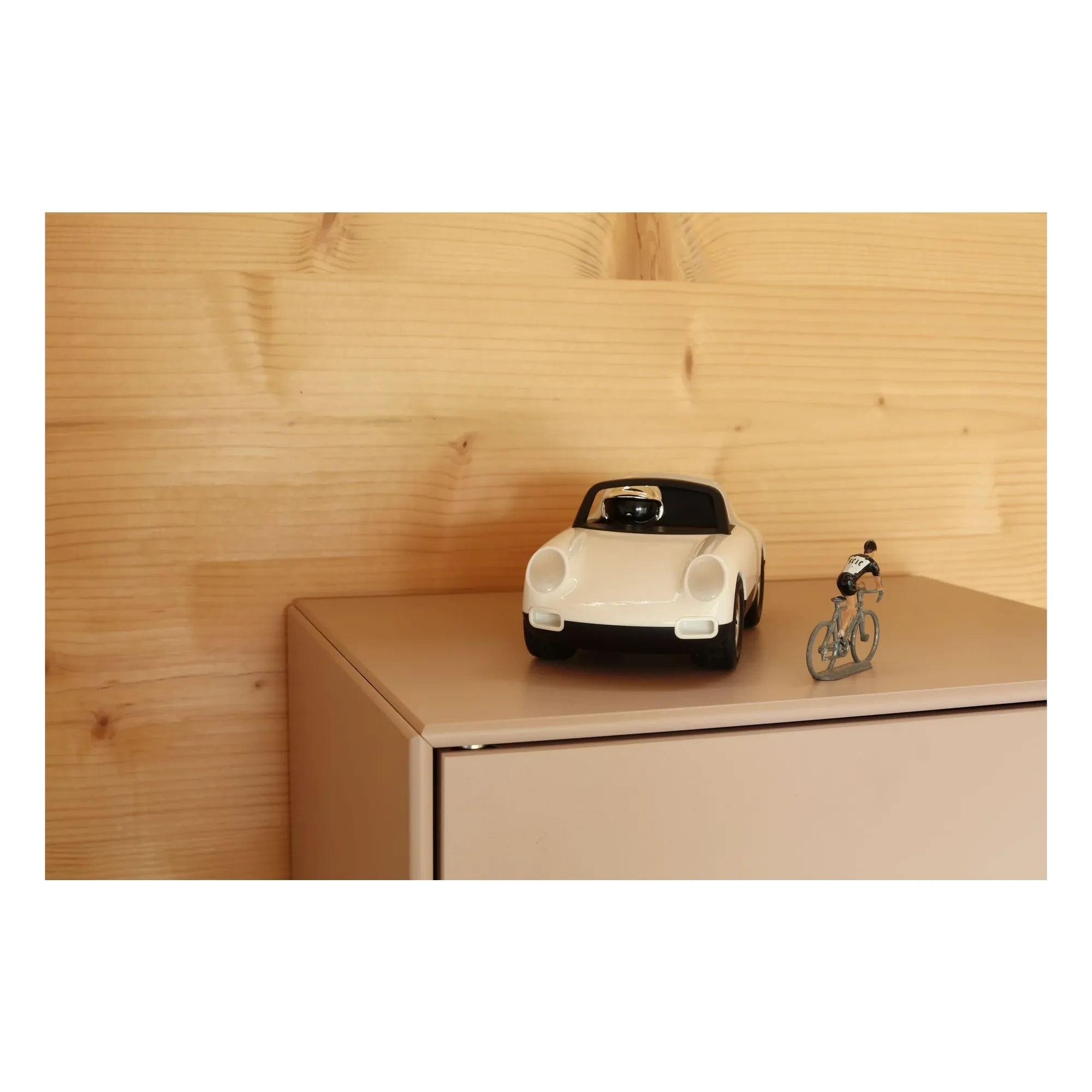 Playforever - Luft Car | White