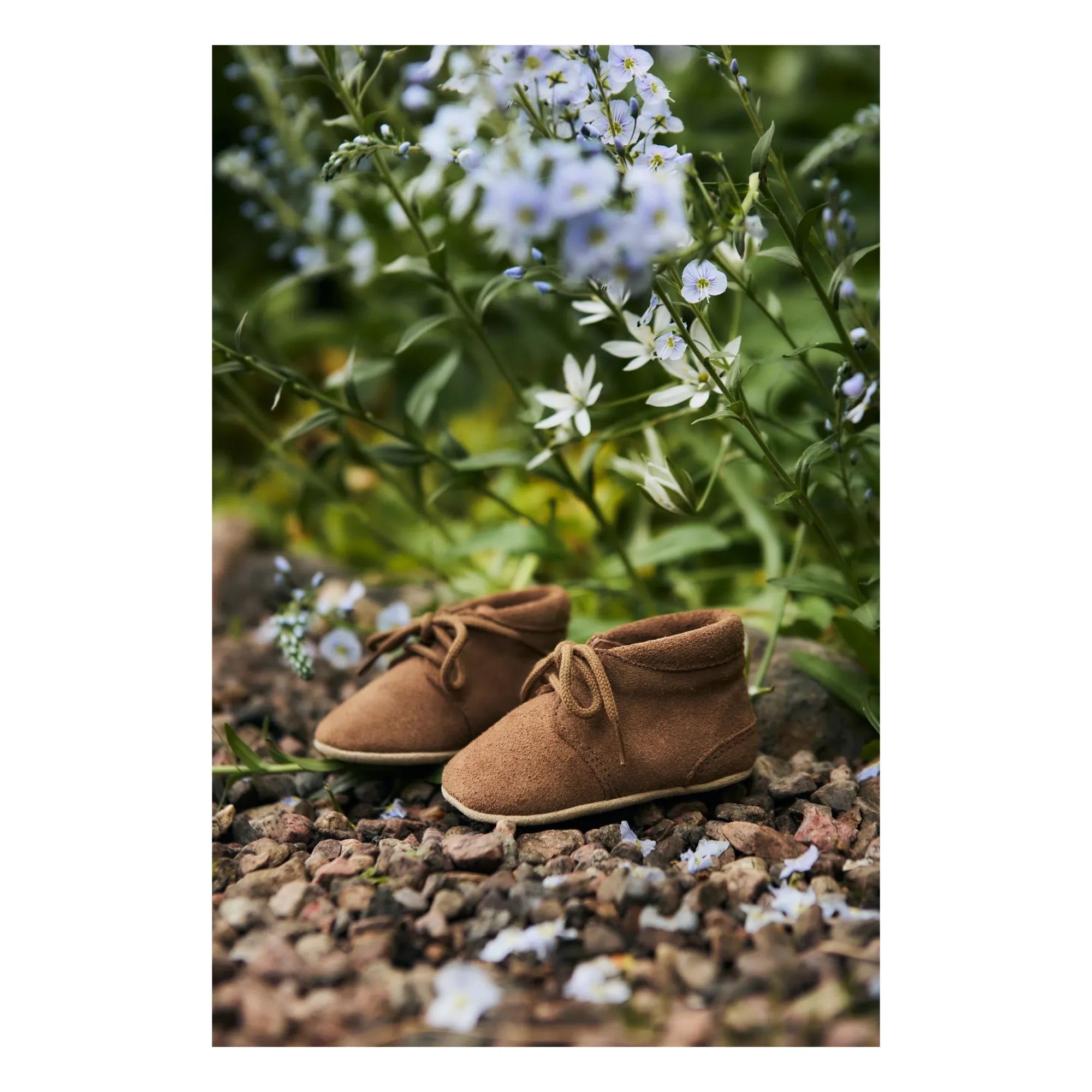 Petit Nord - Crib Suede Slippers | Brown