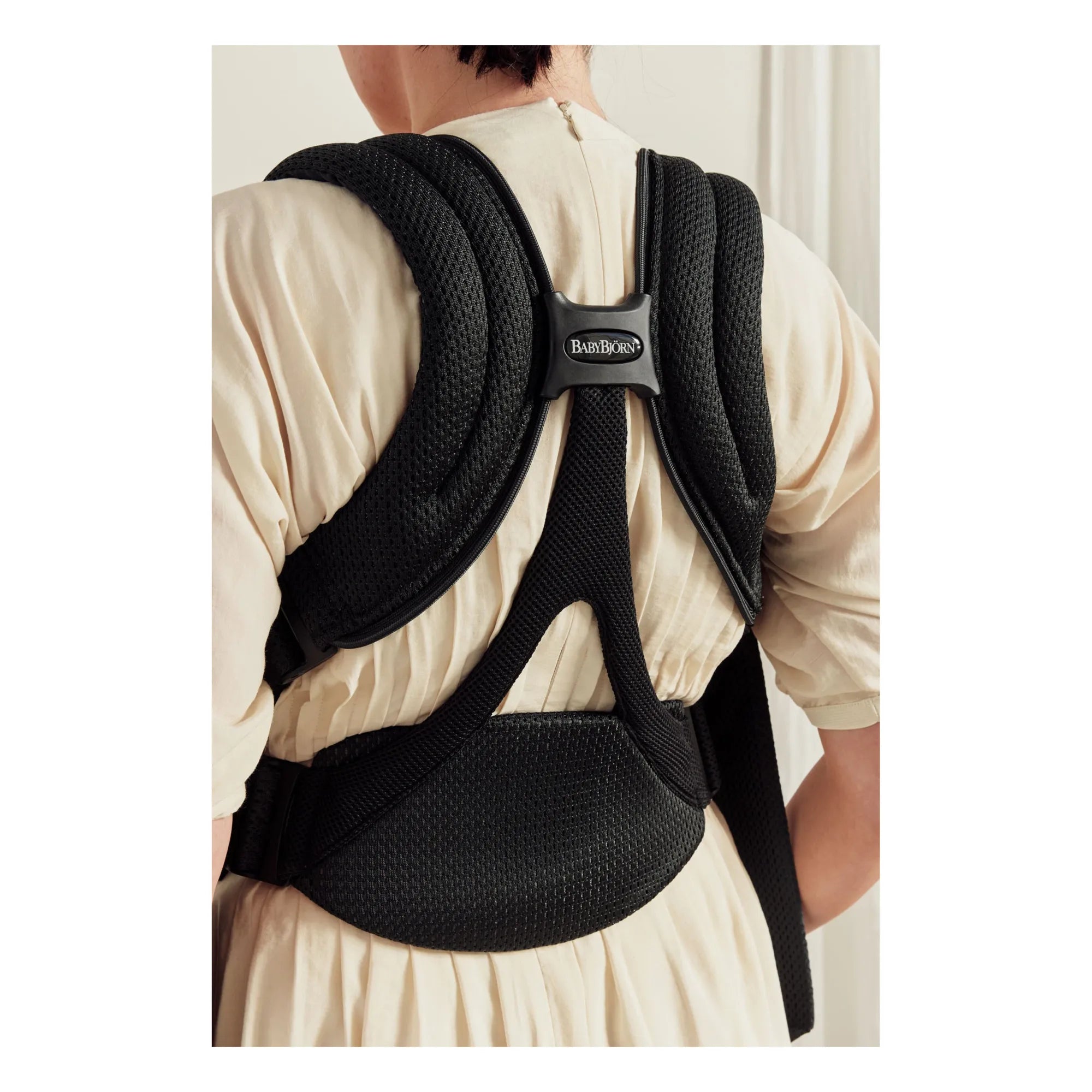 BabyBjörn - Move Mesh Baby Carrier | Black