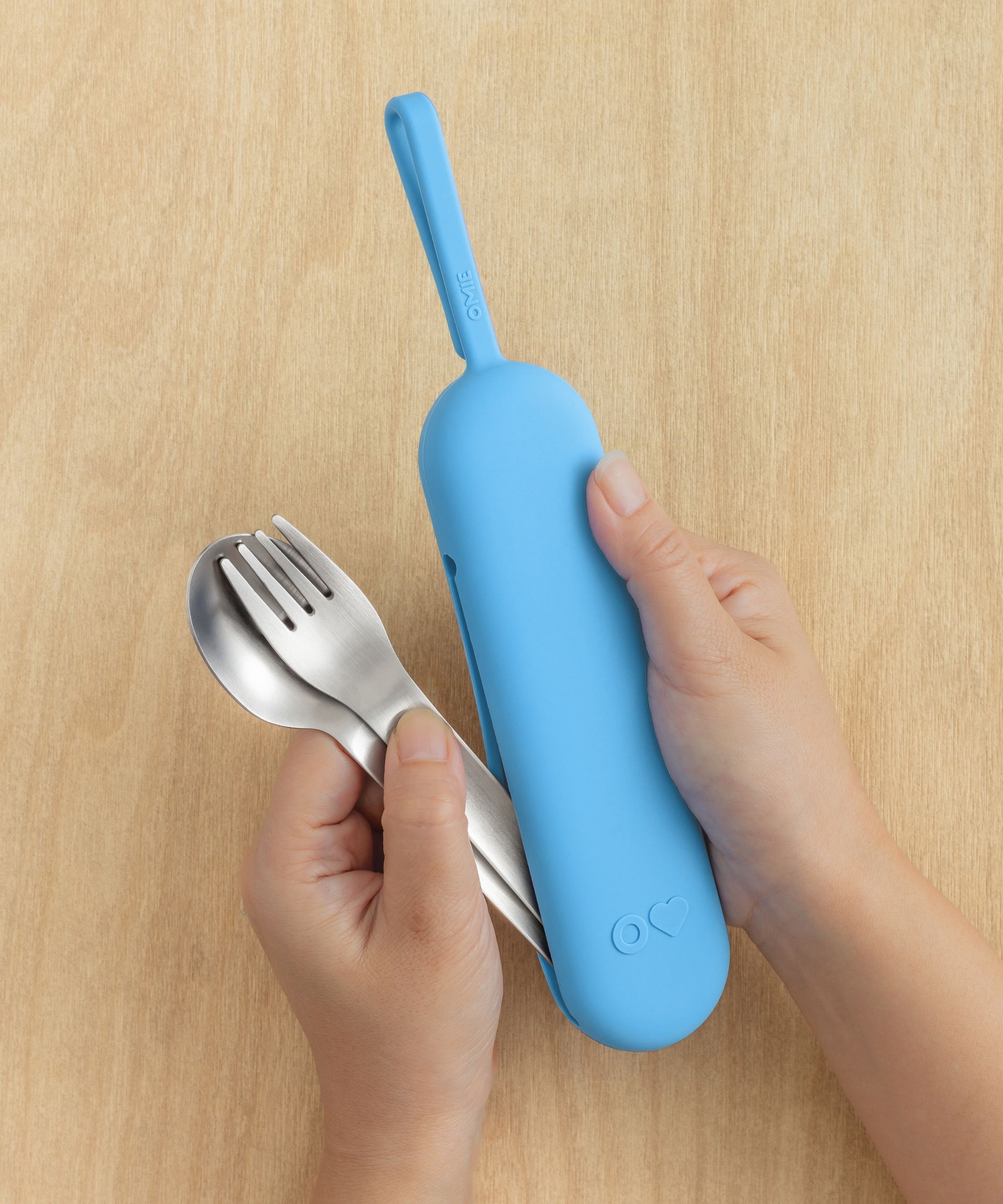 Omiebox - OmiePod UP Azure Silicone Fork and Spoon Set