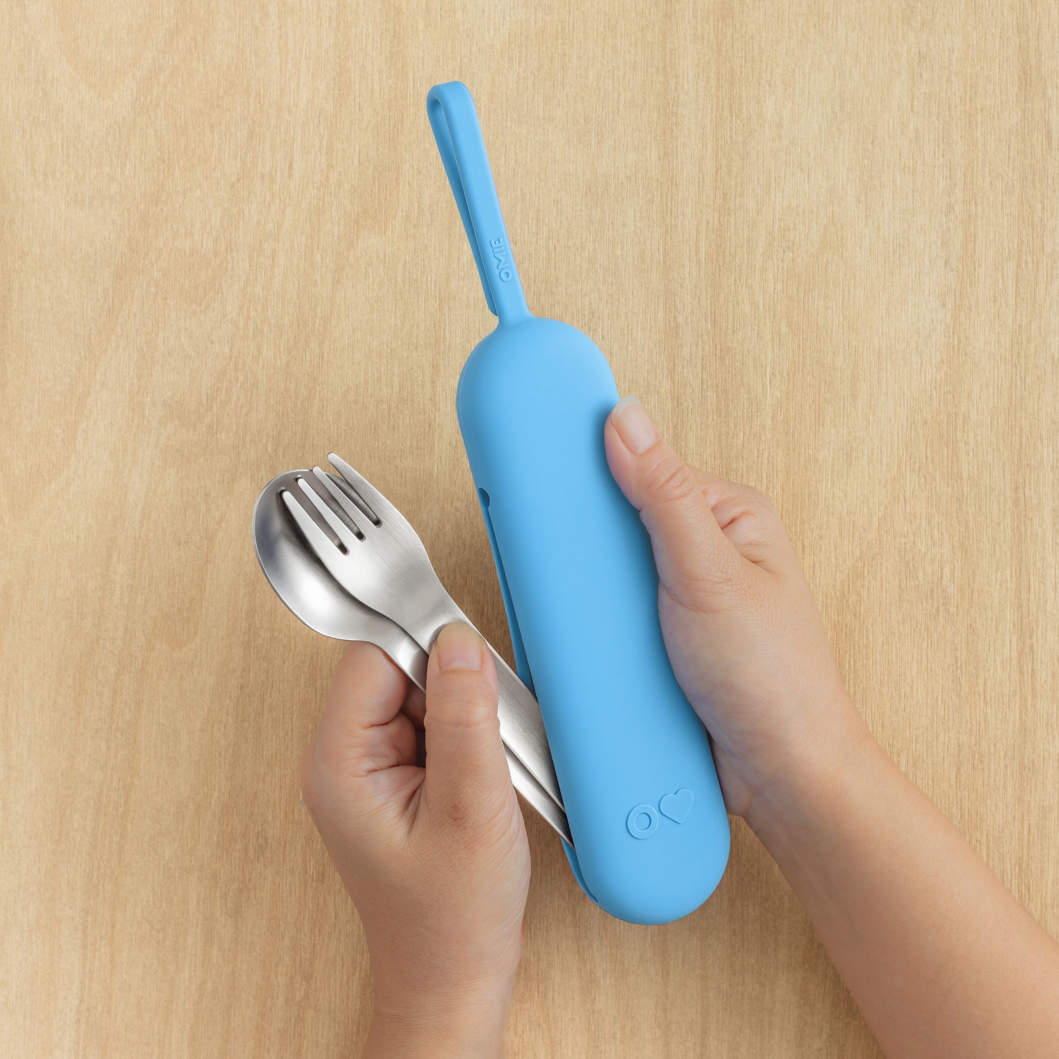 Omiebox - OmiePod UP Azure Silicone Fork and Spoon Set