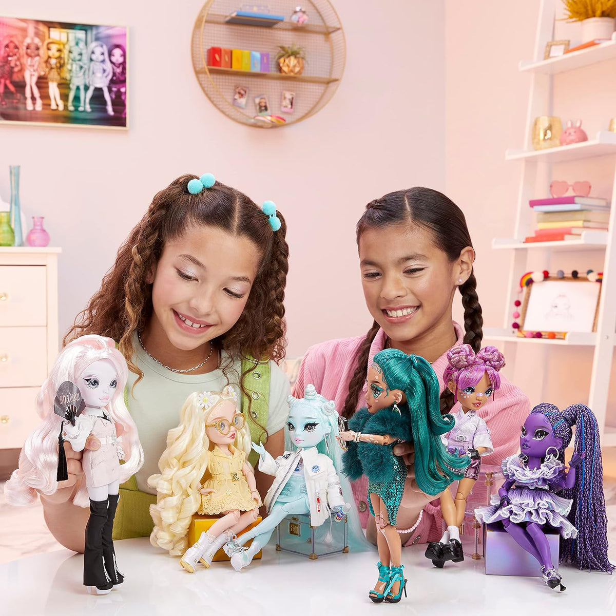 Rainbow High Shadow High - Karla Choupette Doll Set
