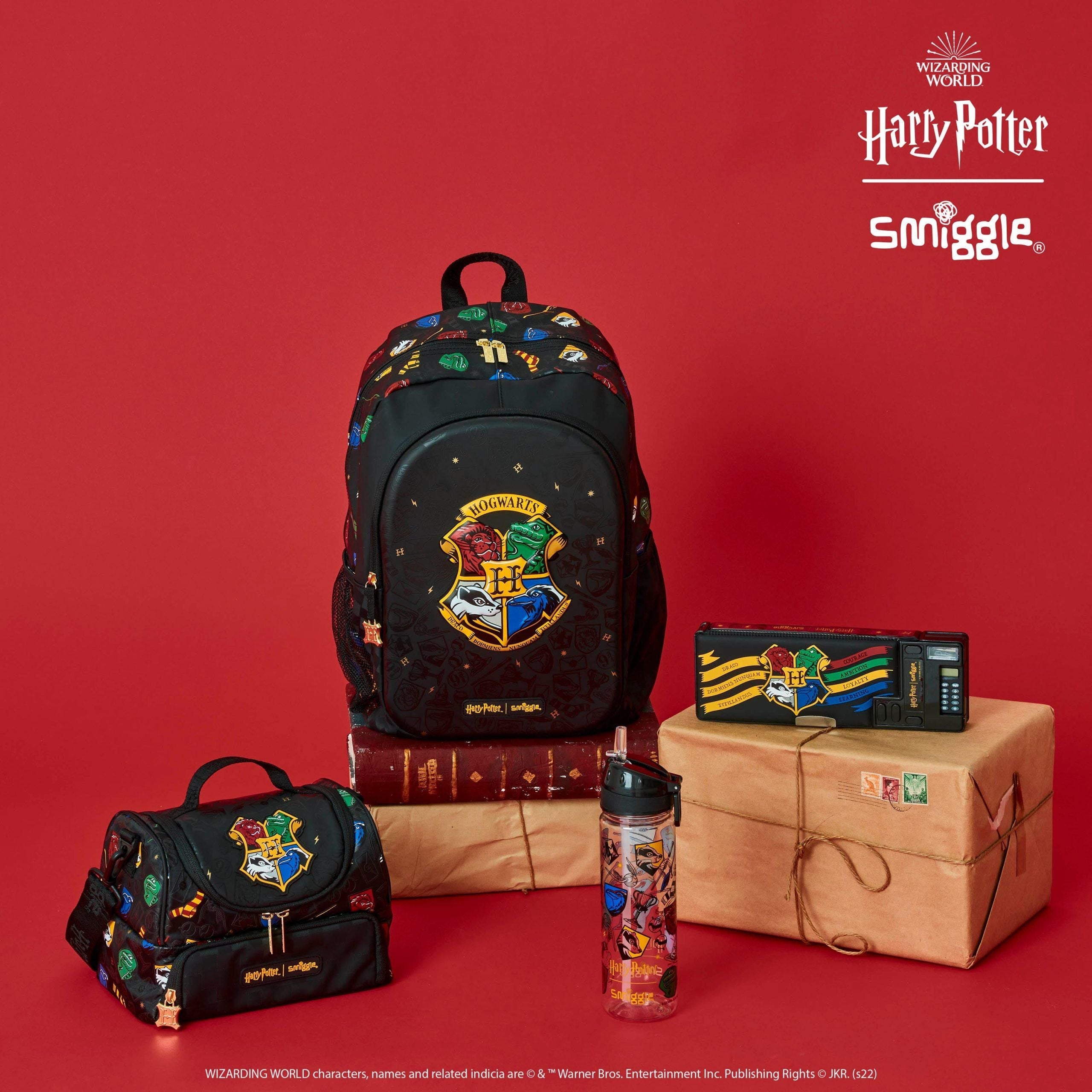 Smiggle - Harry Potter 650ML BPA-Free Straw Drink Bottle