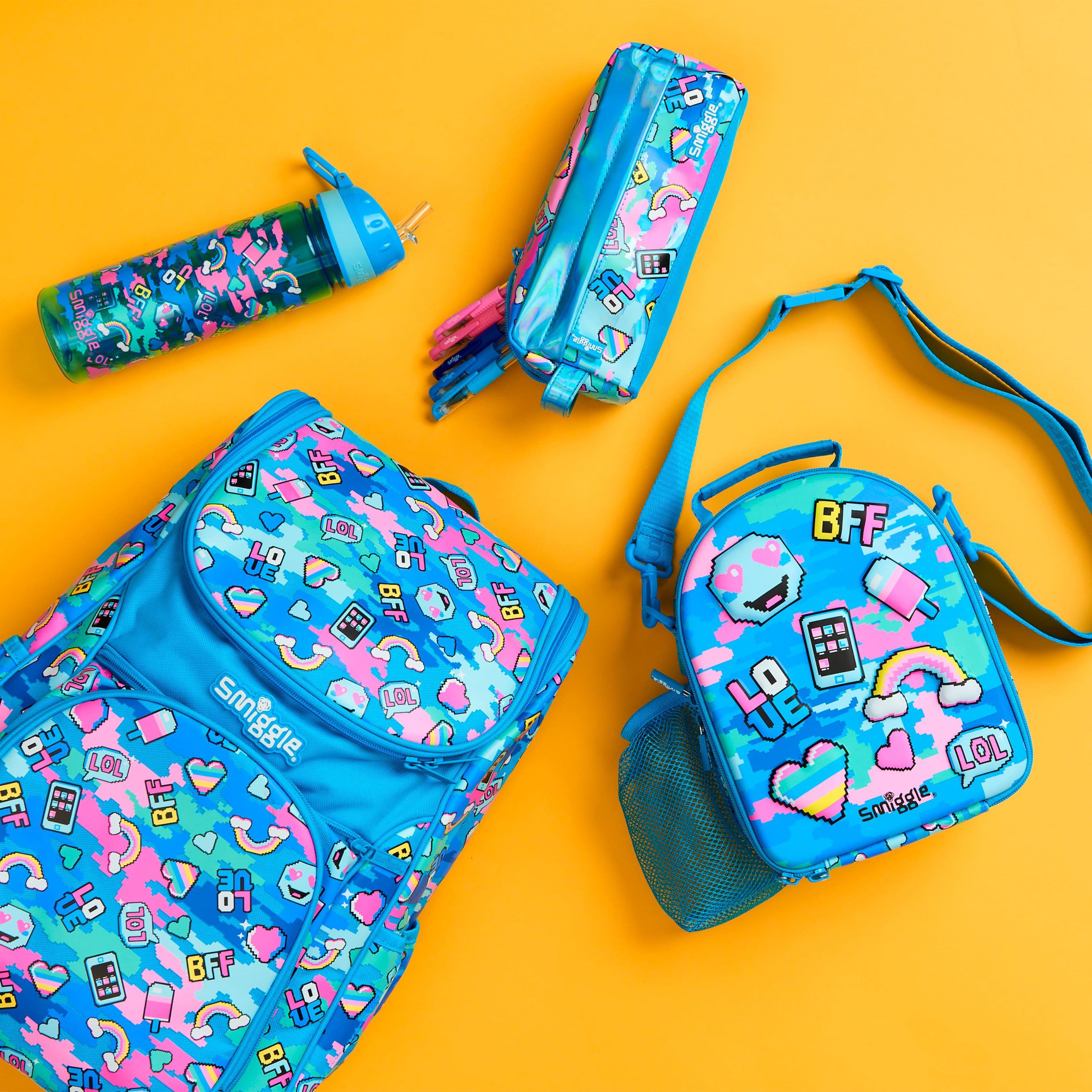 Smiggle - Hide Single Compartment Pencil Case