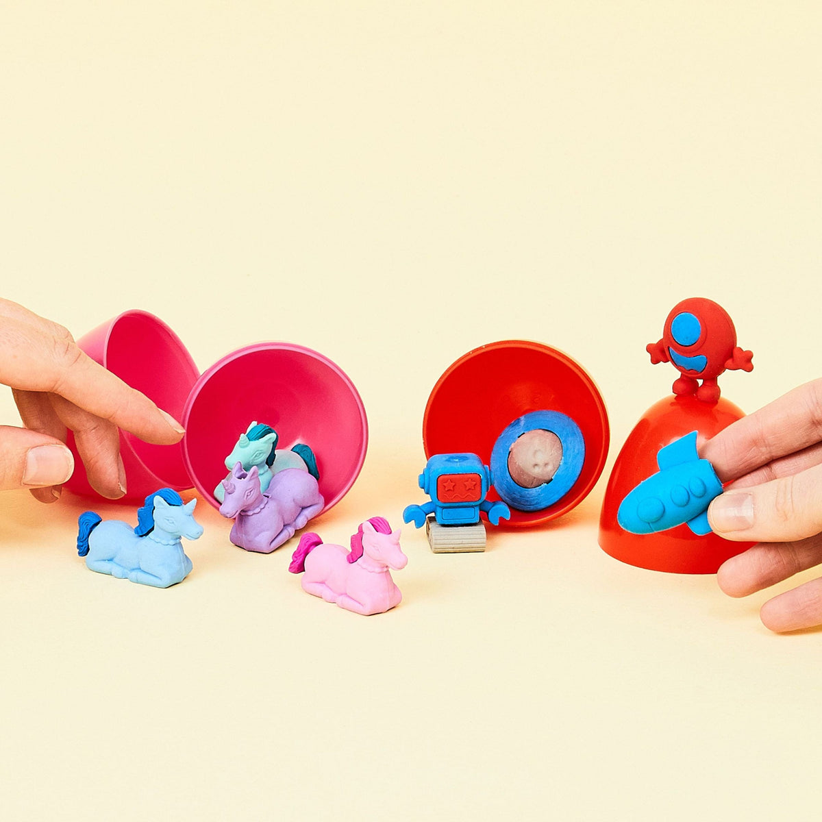 Smiggle - Eraser World Unicorns in Egg Eraser