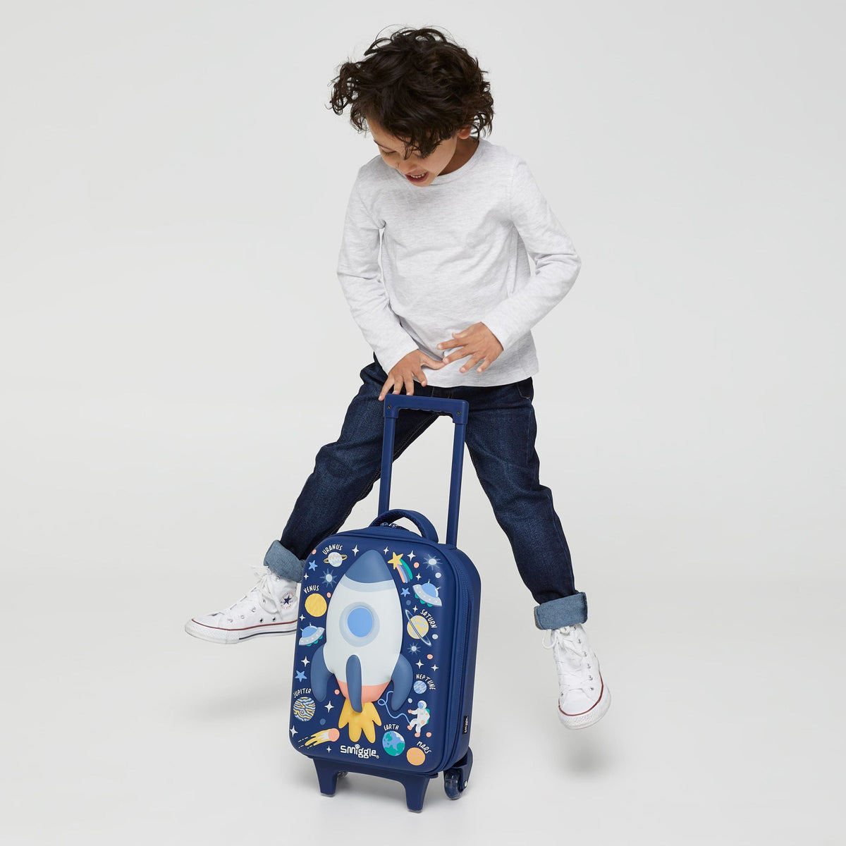 Smiggle - Sky Hi Junior Children's Suitcase with Wheels and Lights