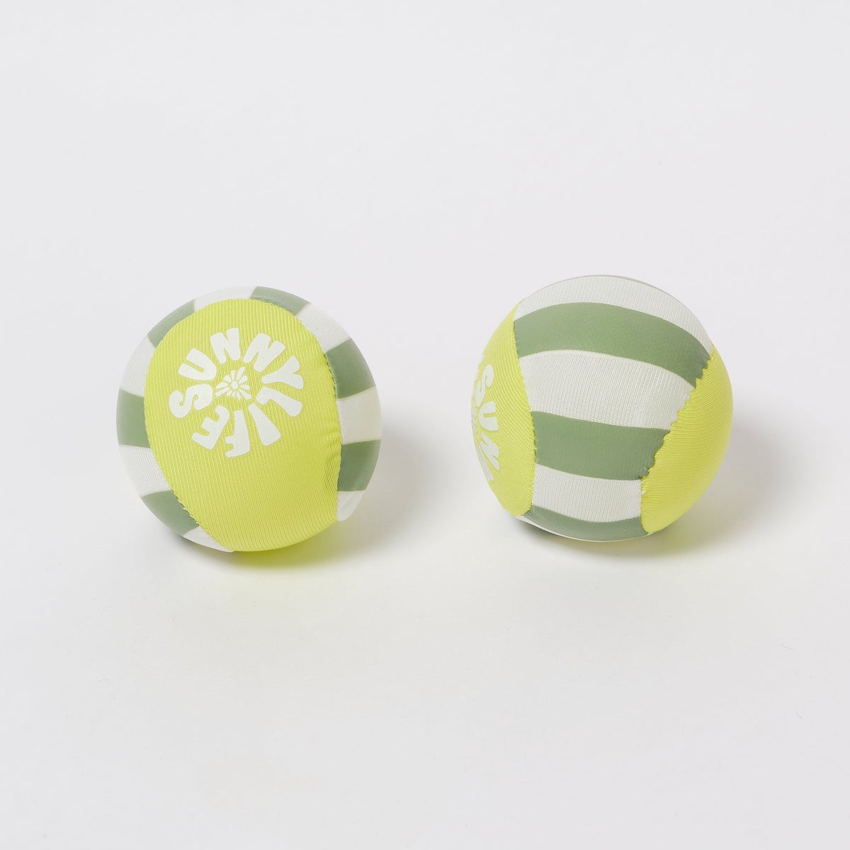 Sunnylife - 2-Piece Beach Soft Play Ball Set