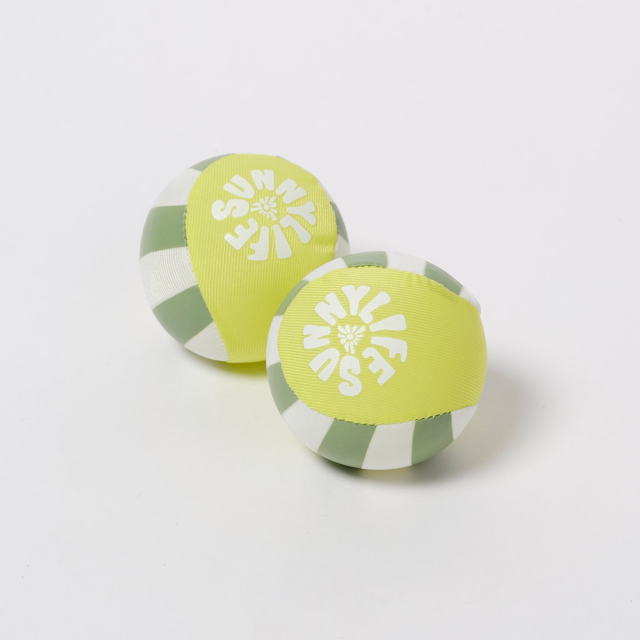 Sunnylife - 2-Piece Beach Soft Play Ball Set