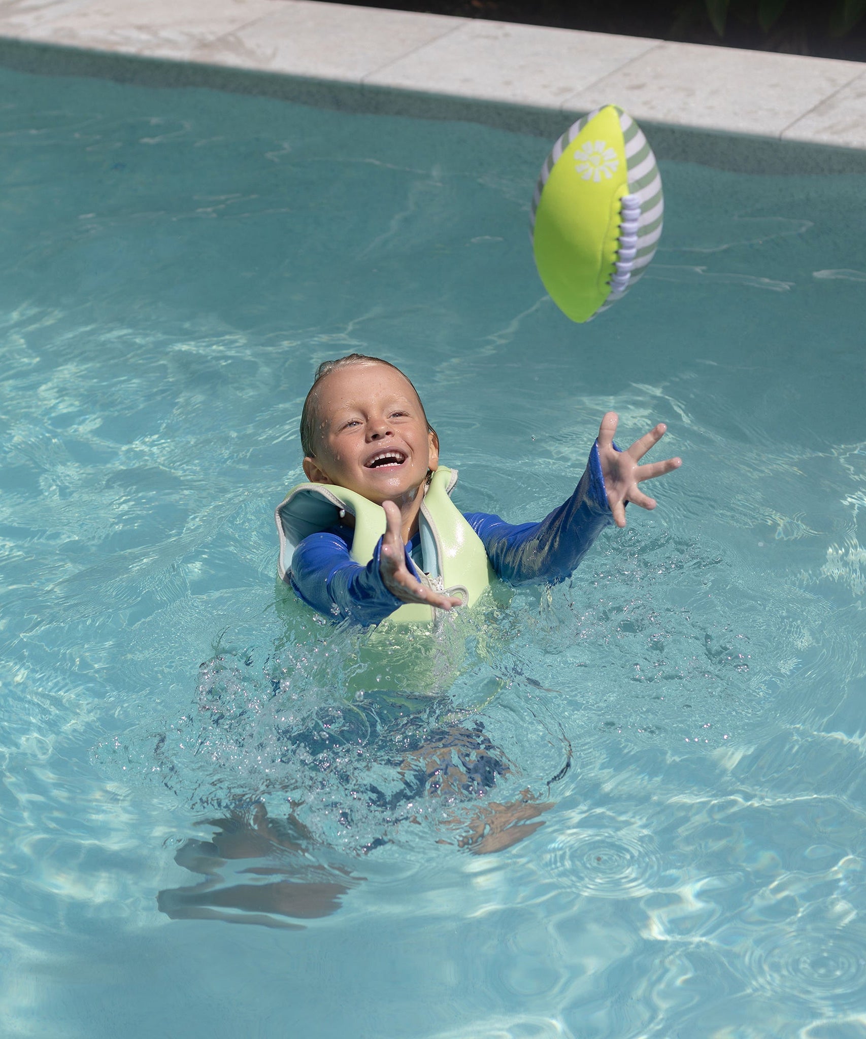 Sunnylife - Neoprene Beach Soft Play Ball