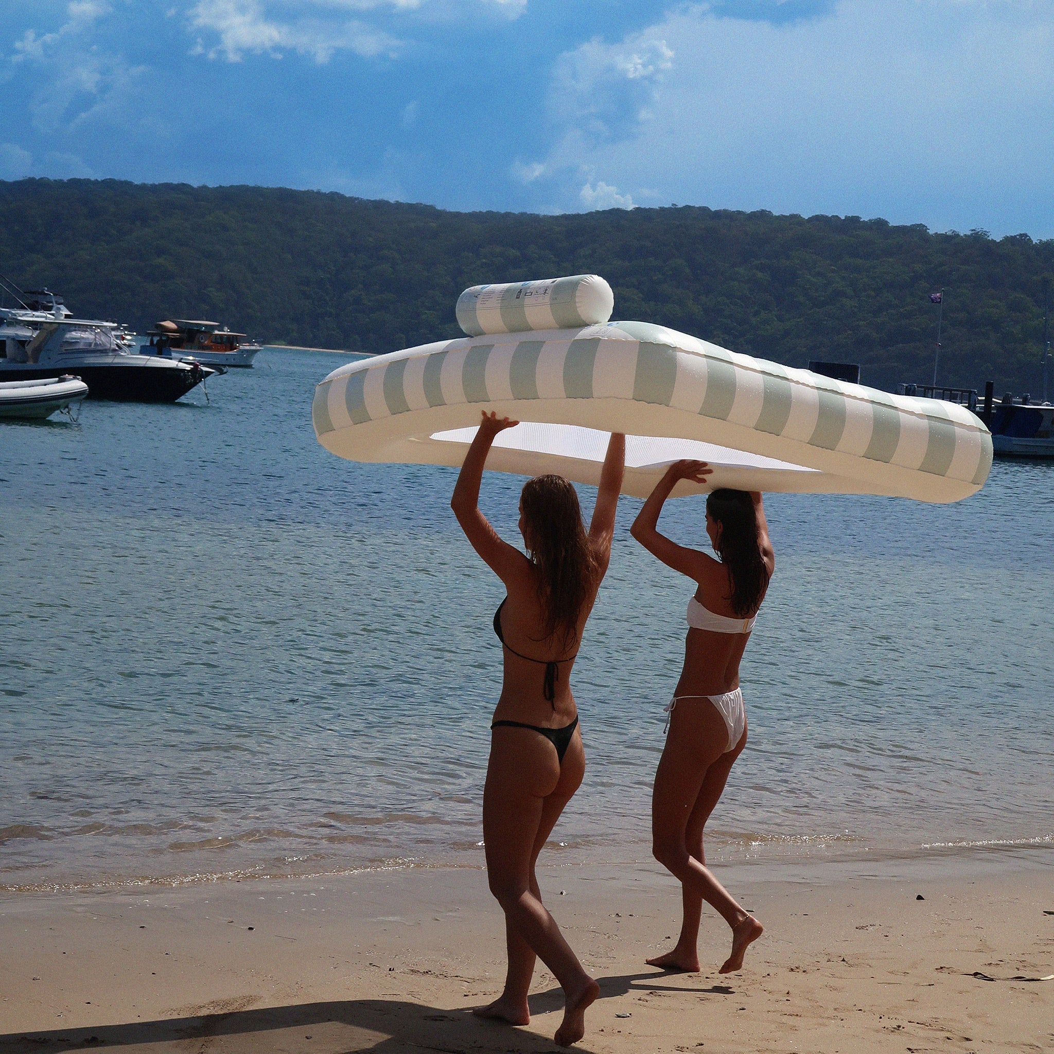 Sunnylife - Vacay Soft Double Inflatable Sea Bed