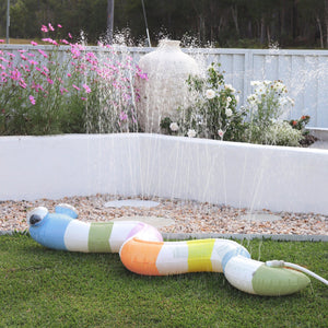 Sunnylife - Wild Multi Sprinkler Inflatable Garden Game
